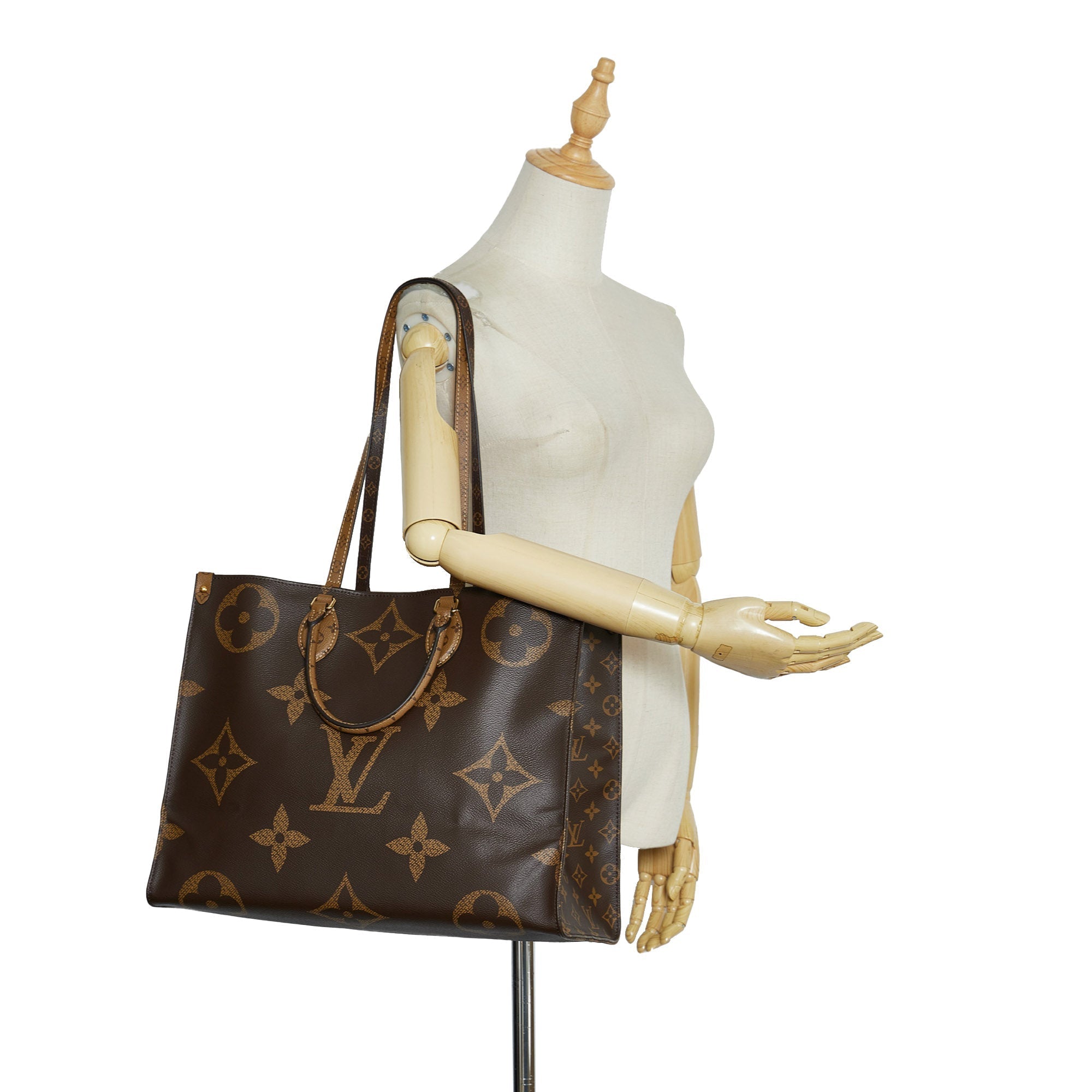 Louis Vuitton Onthego GM Giant Monogram Canvas