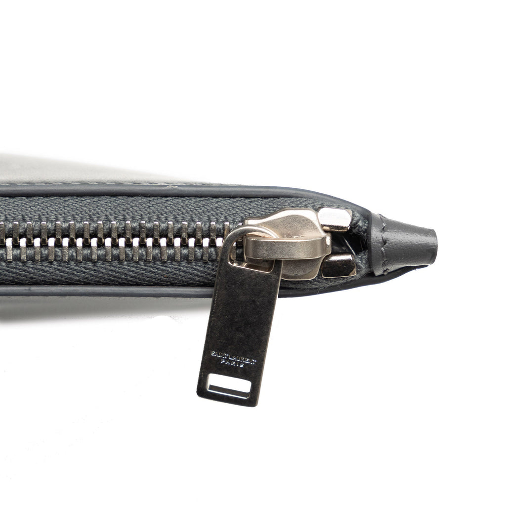 Yves Saint Laurent Clutch Leather Black
