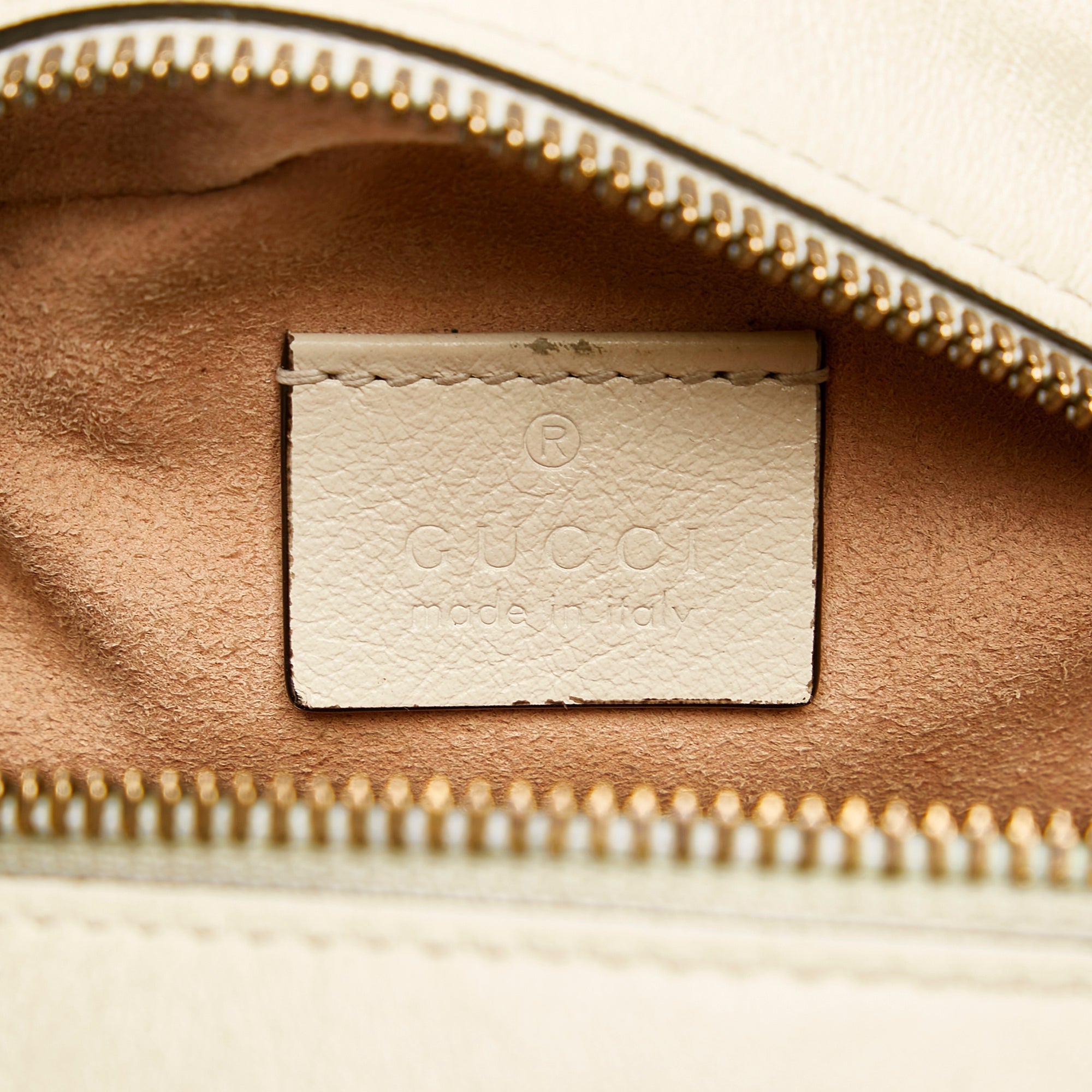SALE Gucci GG Marmont Round White MatelassÃƒÆ’Ã‚Â©