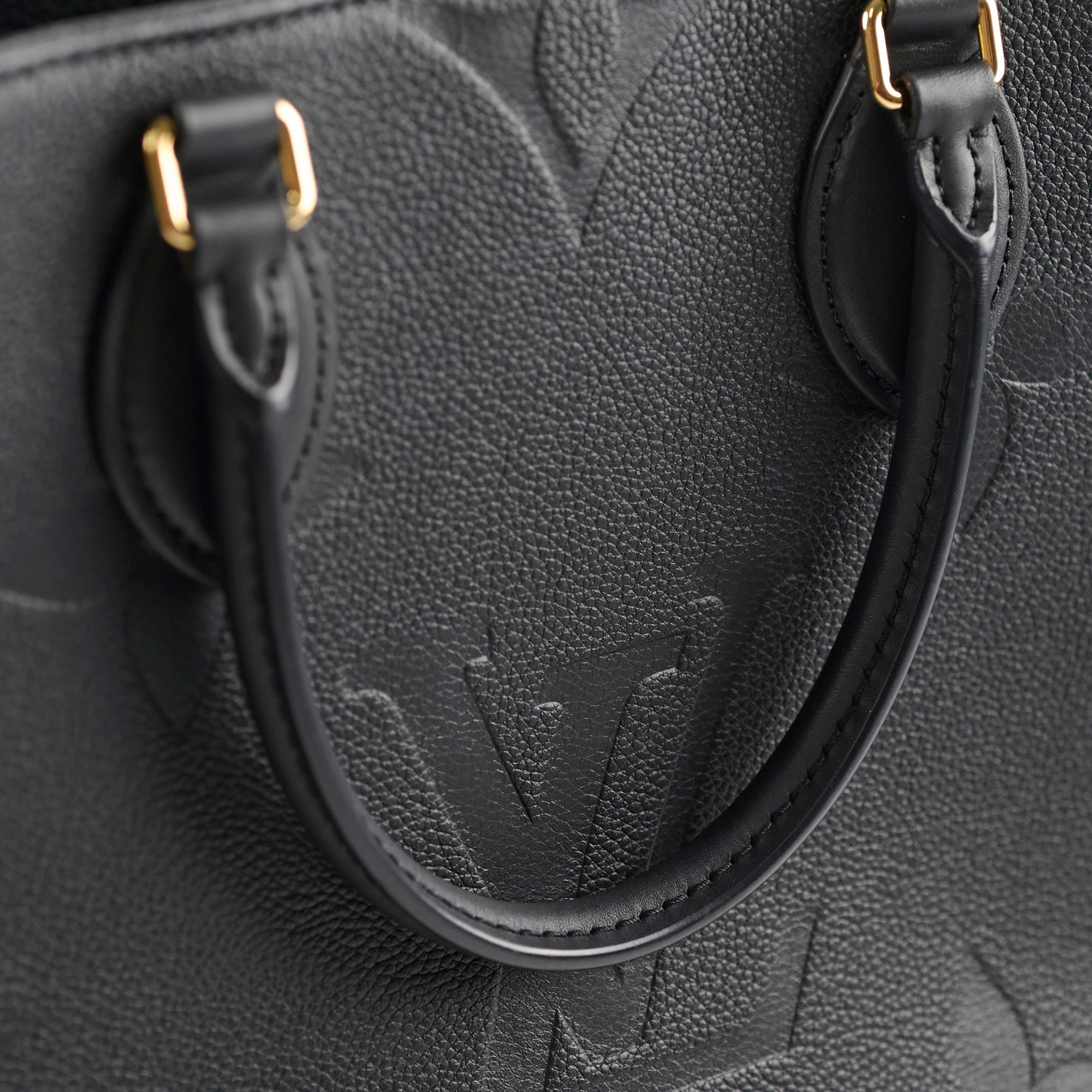 Louis Vuitton On The Go MM Black Empreinte