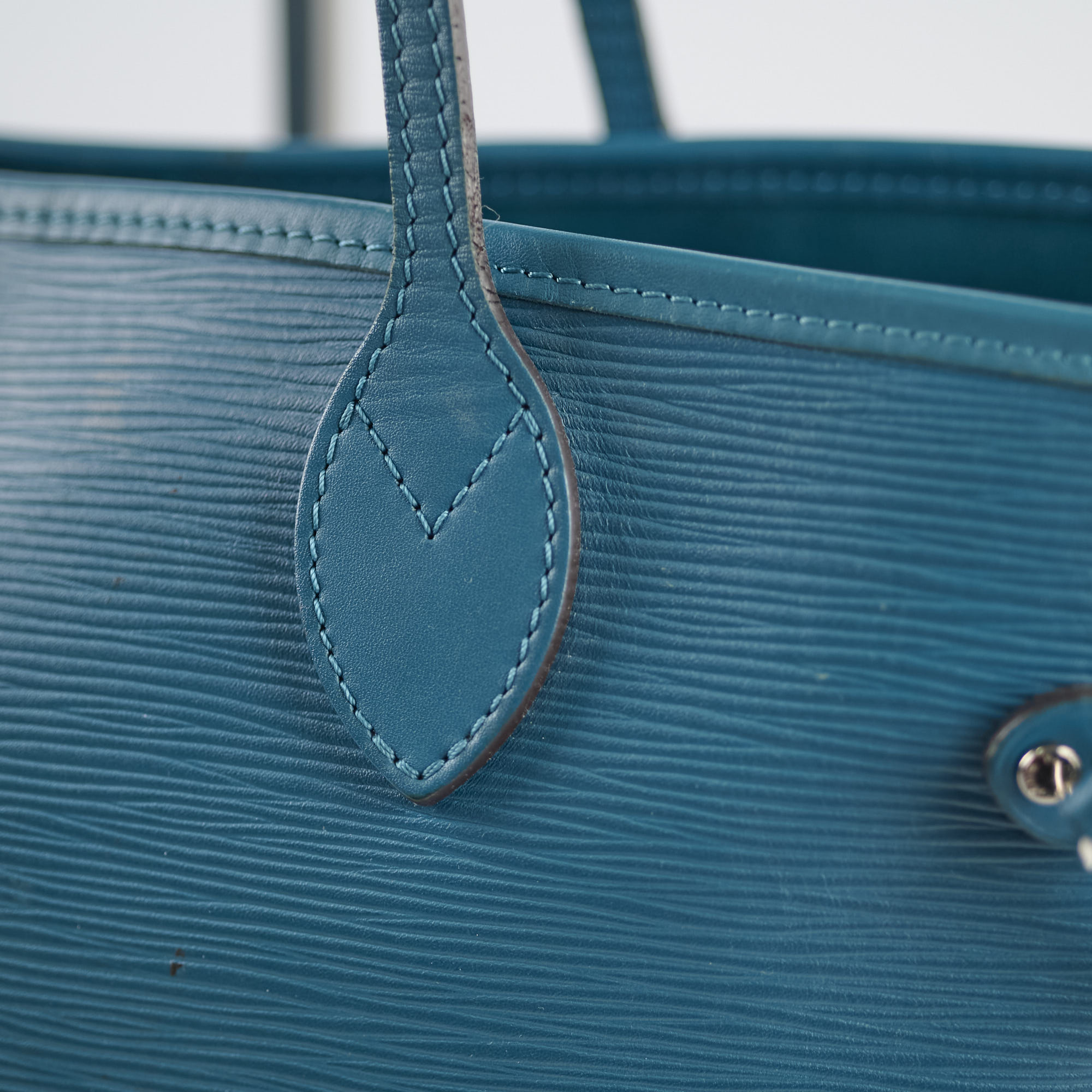 Louis Vuitton Epi Neverfull MM Blue