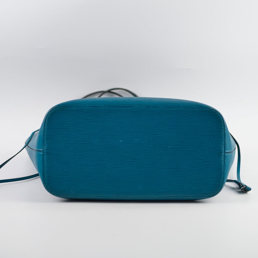 Louis Vuitton Epi Neverfull MM Blue