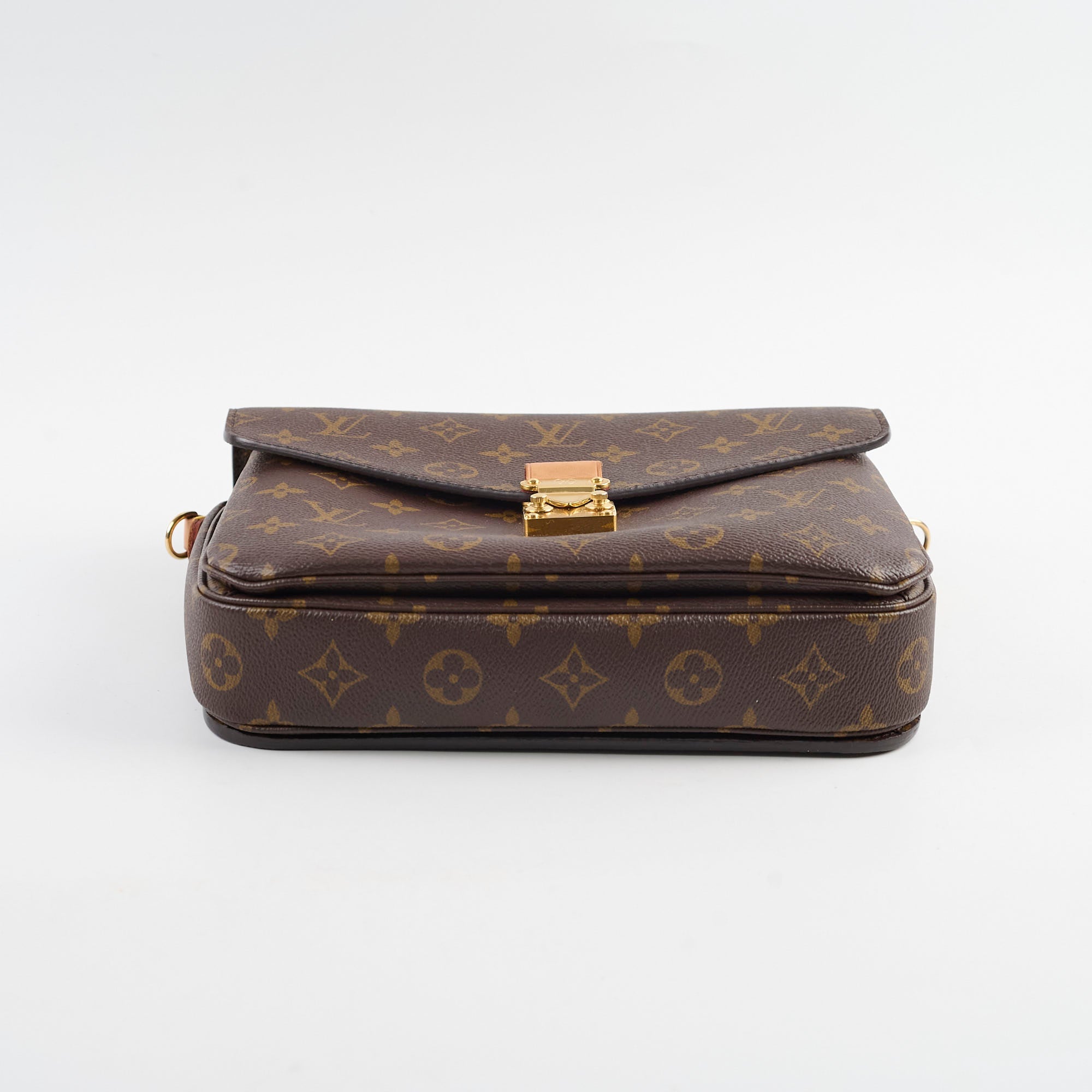 Louis Vuitton Pochette Metis Monogram