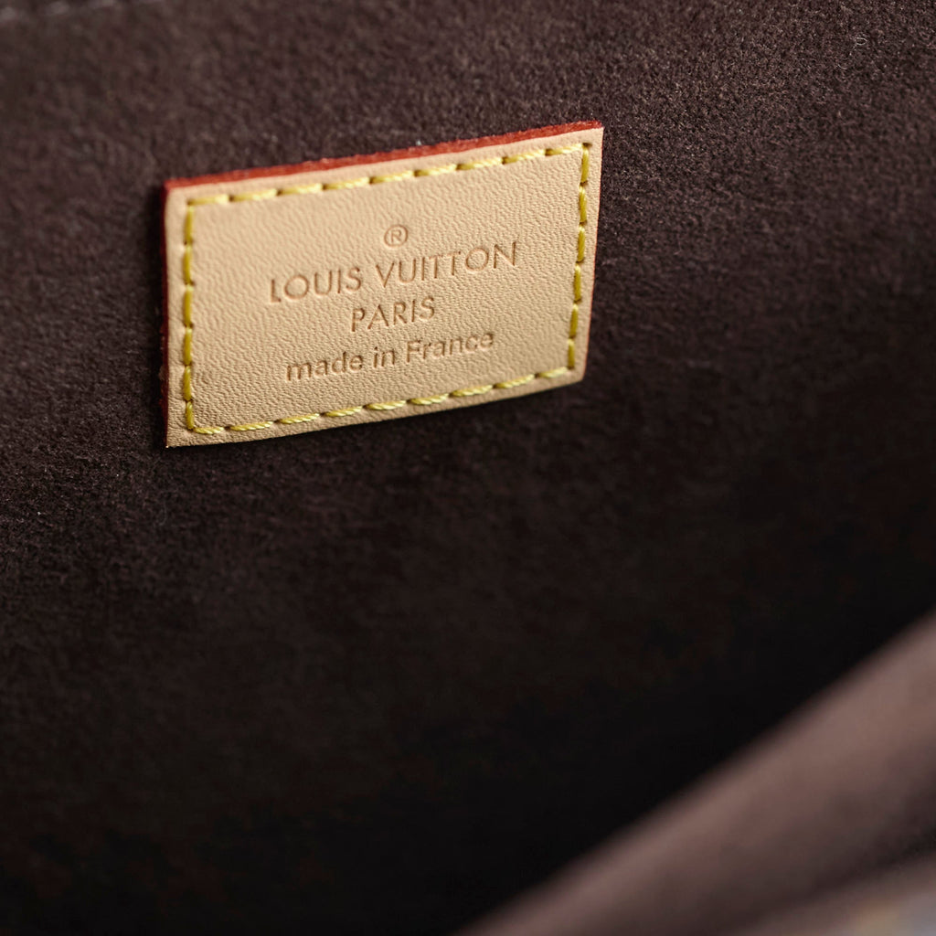 Louis Vuitton Pochette Metis Monogram