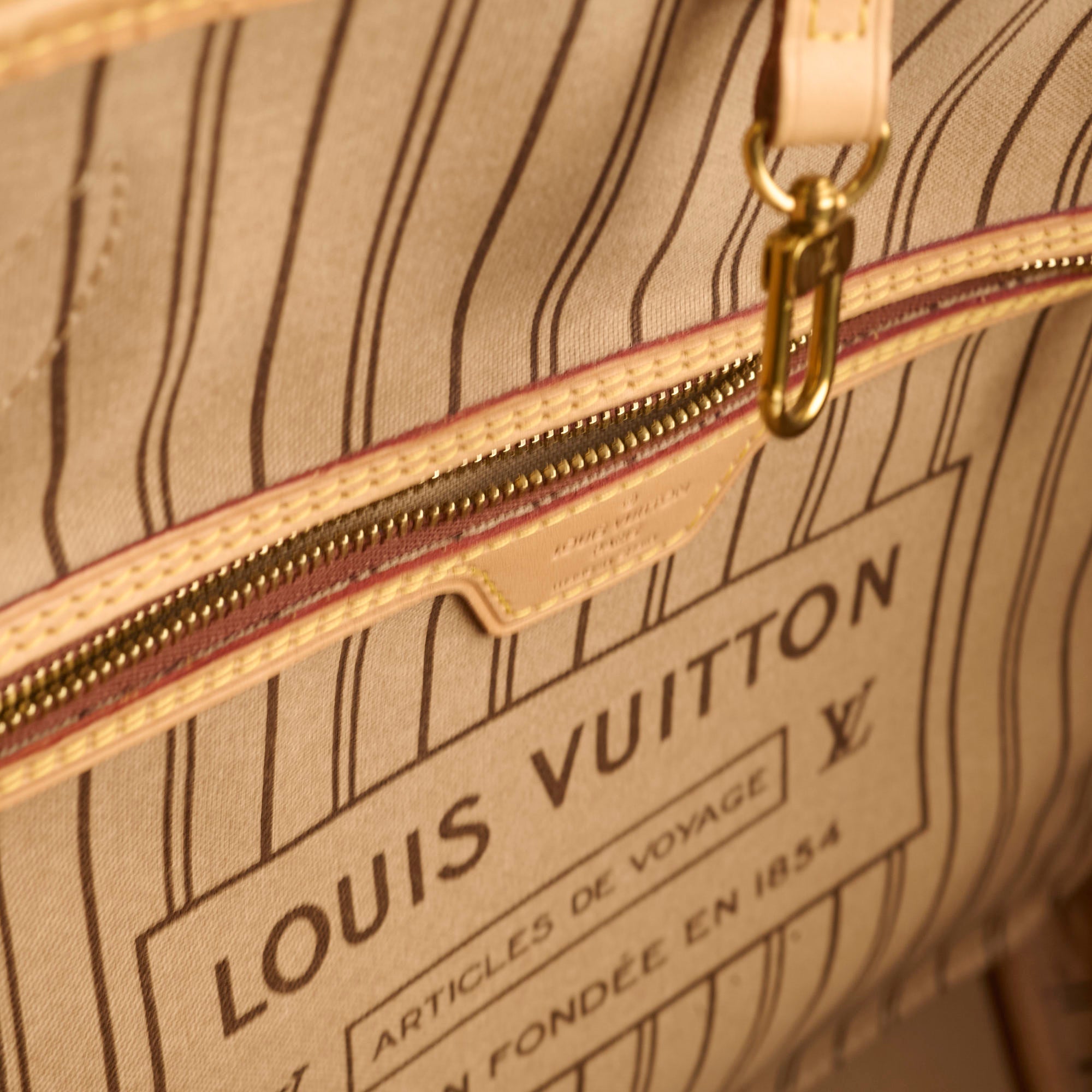 Louis Vuitton Neverfull MM Monogram (2016)