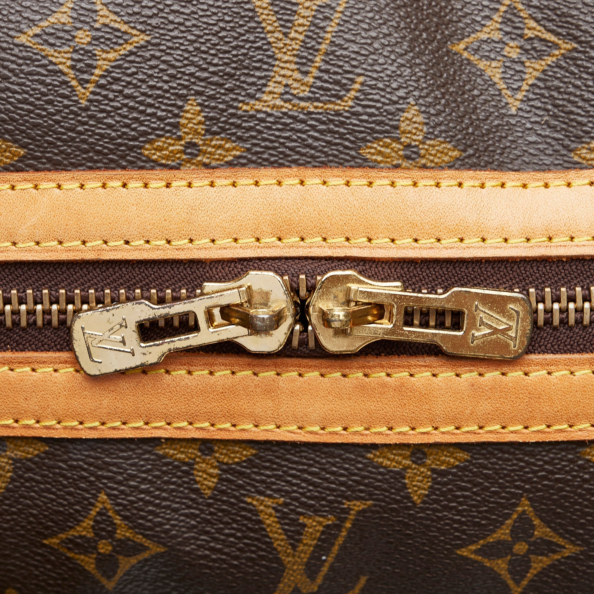 Louis Vuitton Sac Souple 55 Monogram Canvas