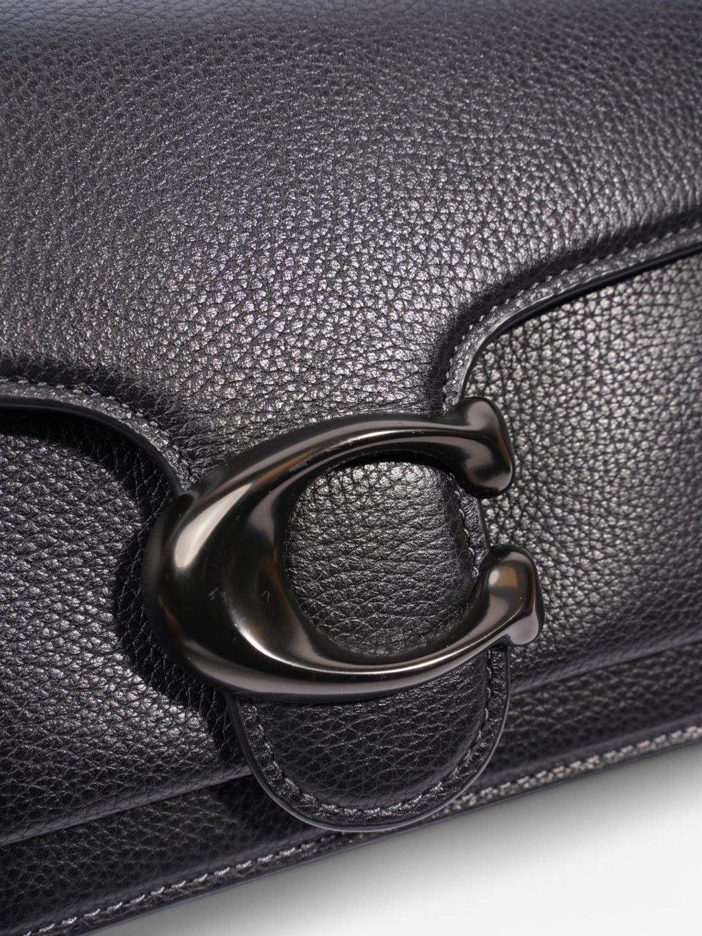 Coach Tabby Black Leather 26