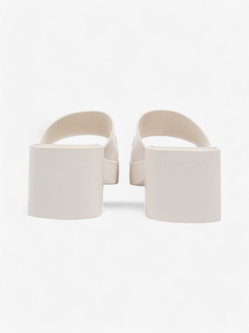 Gucci Logo Embossed Sandals 50 Cream Rubber EU 37 UK 4