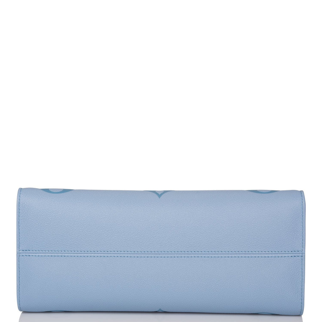 Louis Vuitton Summer Blue By The Pool Empreinte Giant Monogram OnTheGo MM