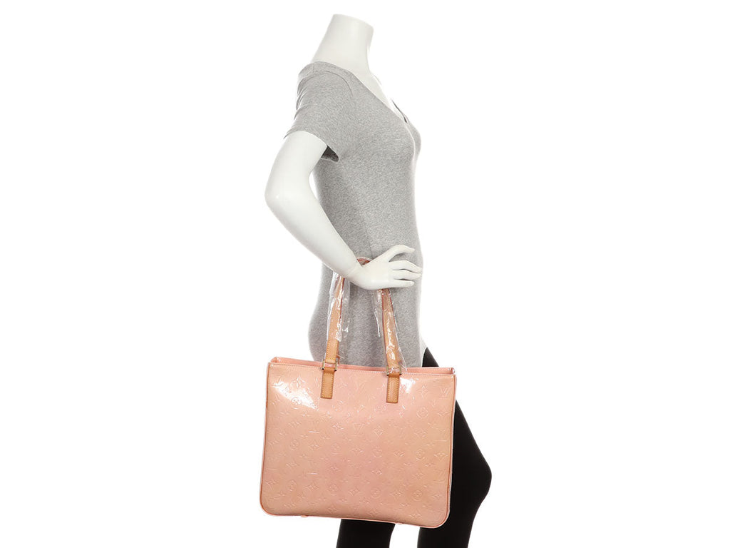 Louis Vuittonâ€™s Rose Pink Monogram Vernis Columbus Tote
