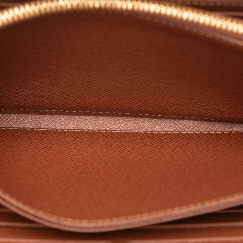 Brown Louis Vuitton Monogram Zippy Wallet