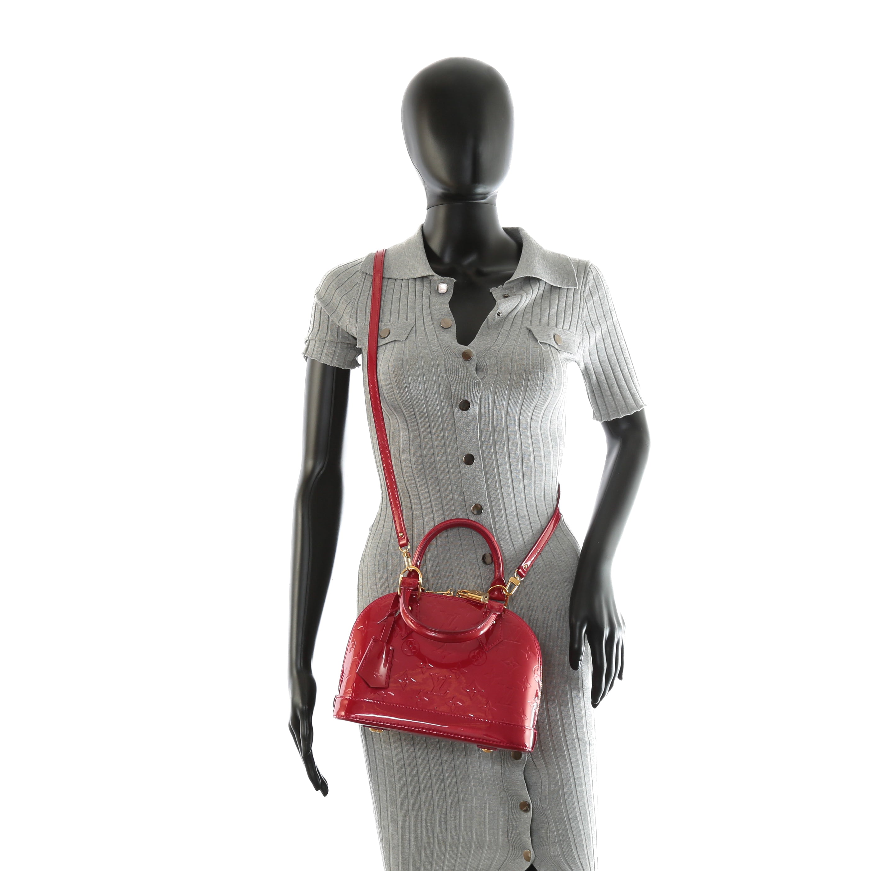 LOUIS VUITTON Monogram Vernis Alma BB Red