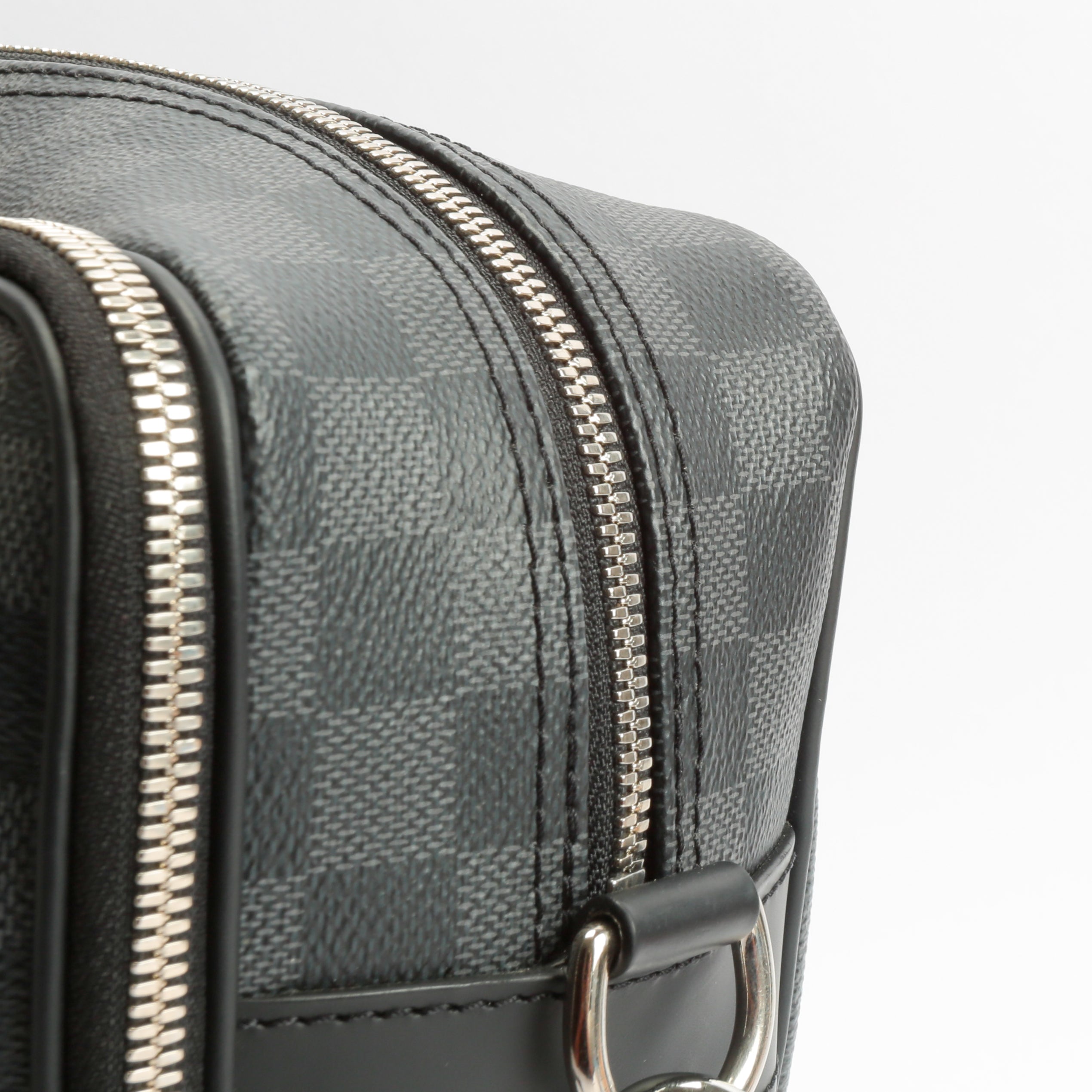 LOUIS VUITTON Icare NM Damier Graphite