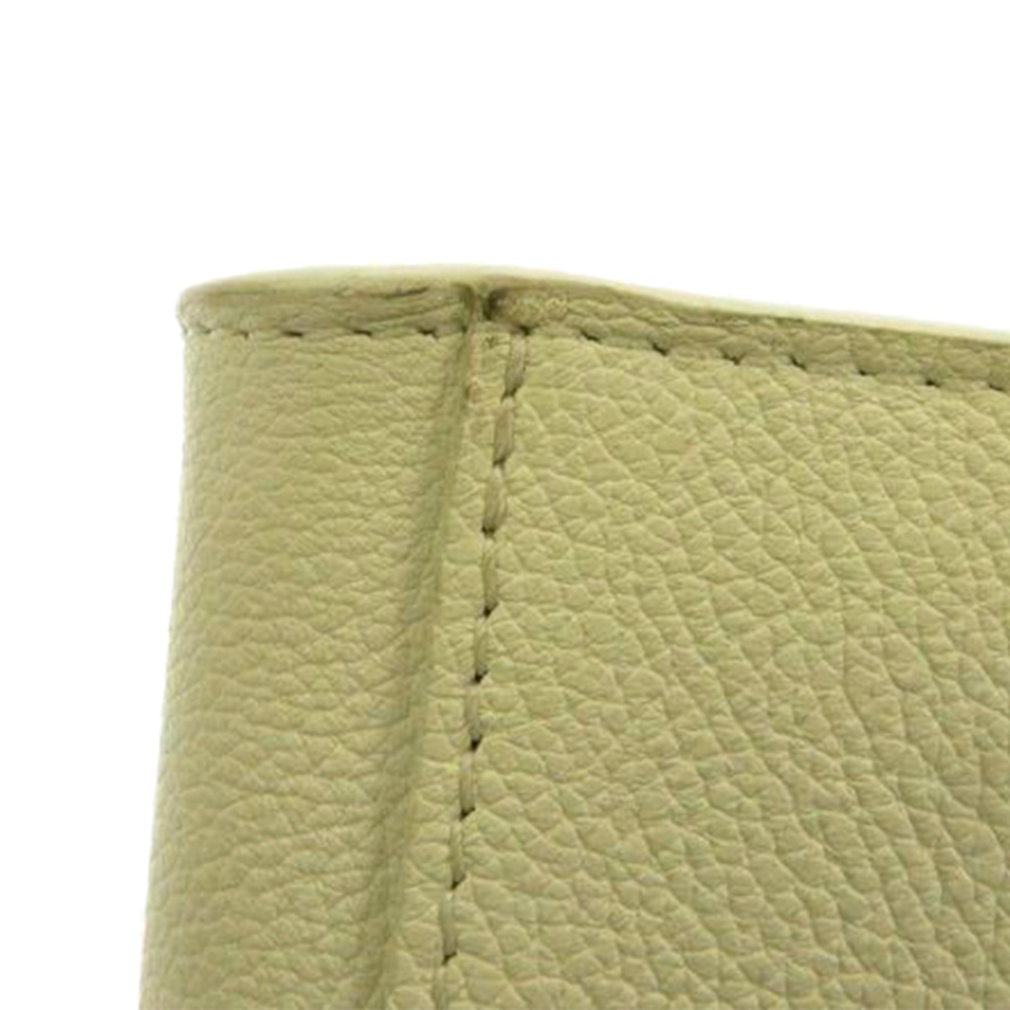 Louis Vuitton Lockme PM White Calfskin