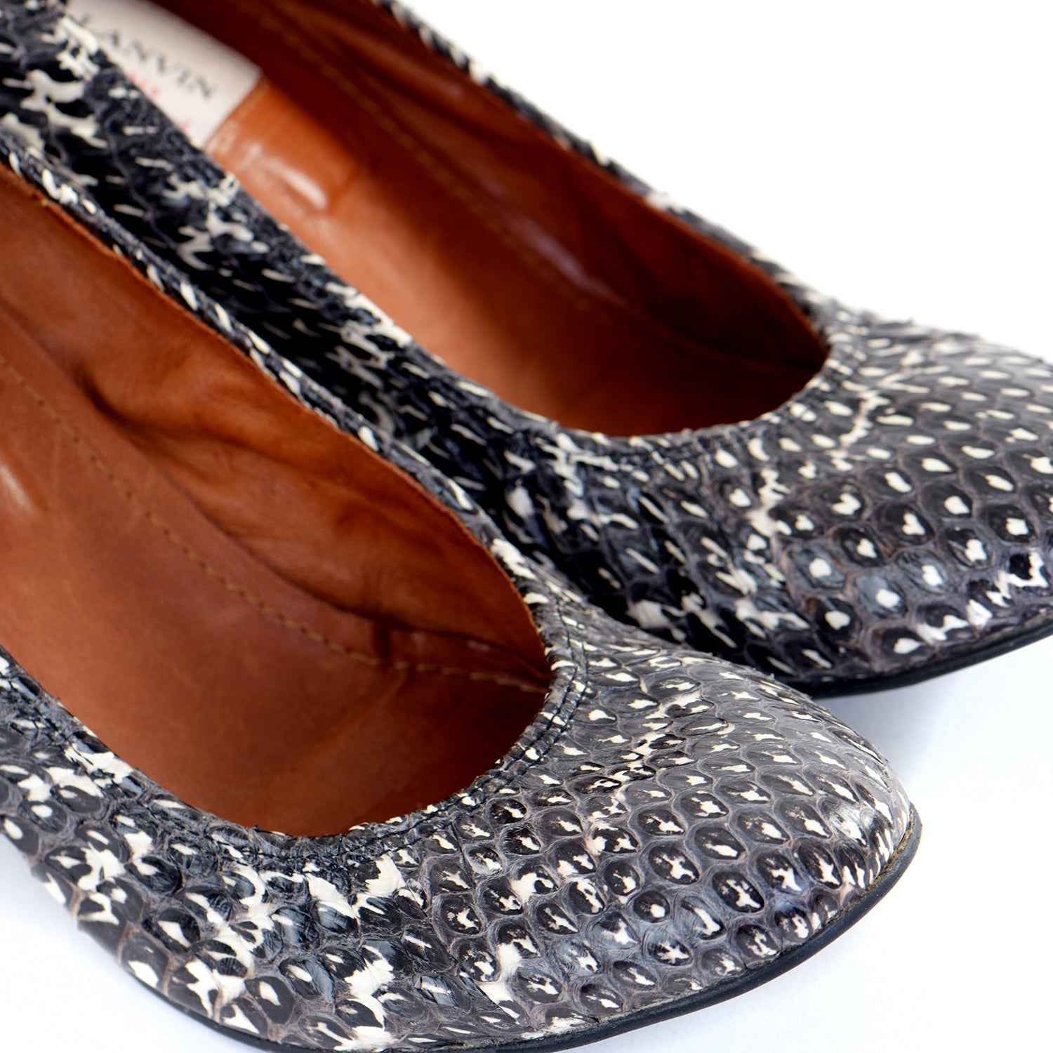 Grey Snakeskin Scrunch Wedges