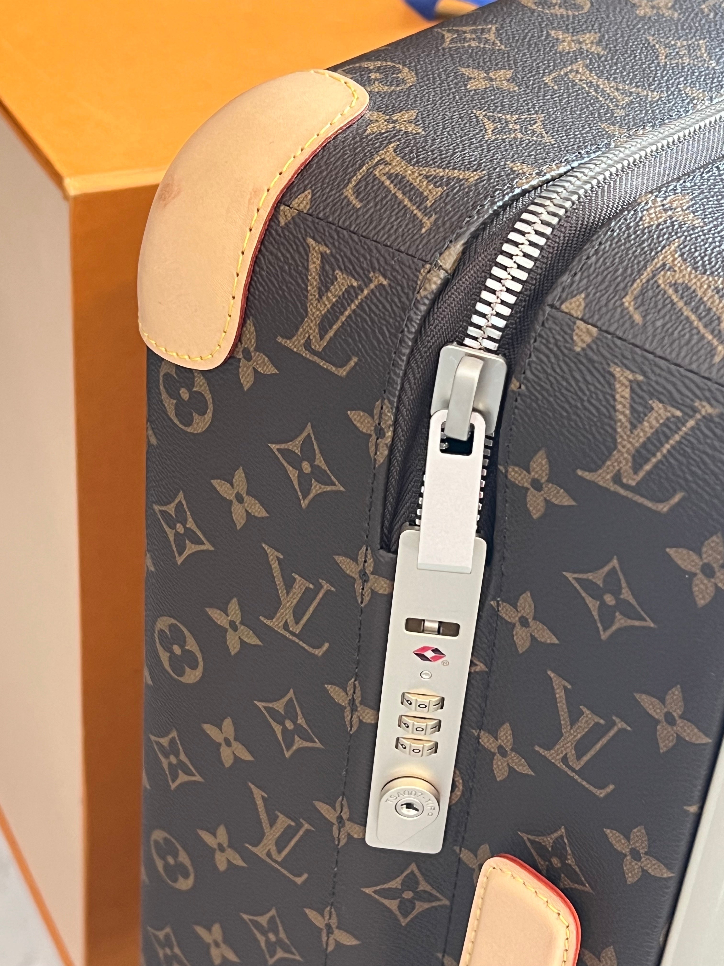 LOUIS VUITTON MONOGRAM HORIZON 55 SUITCASE