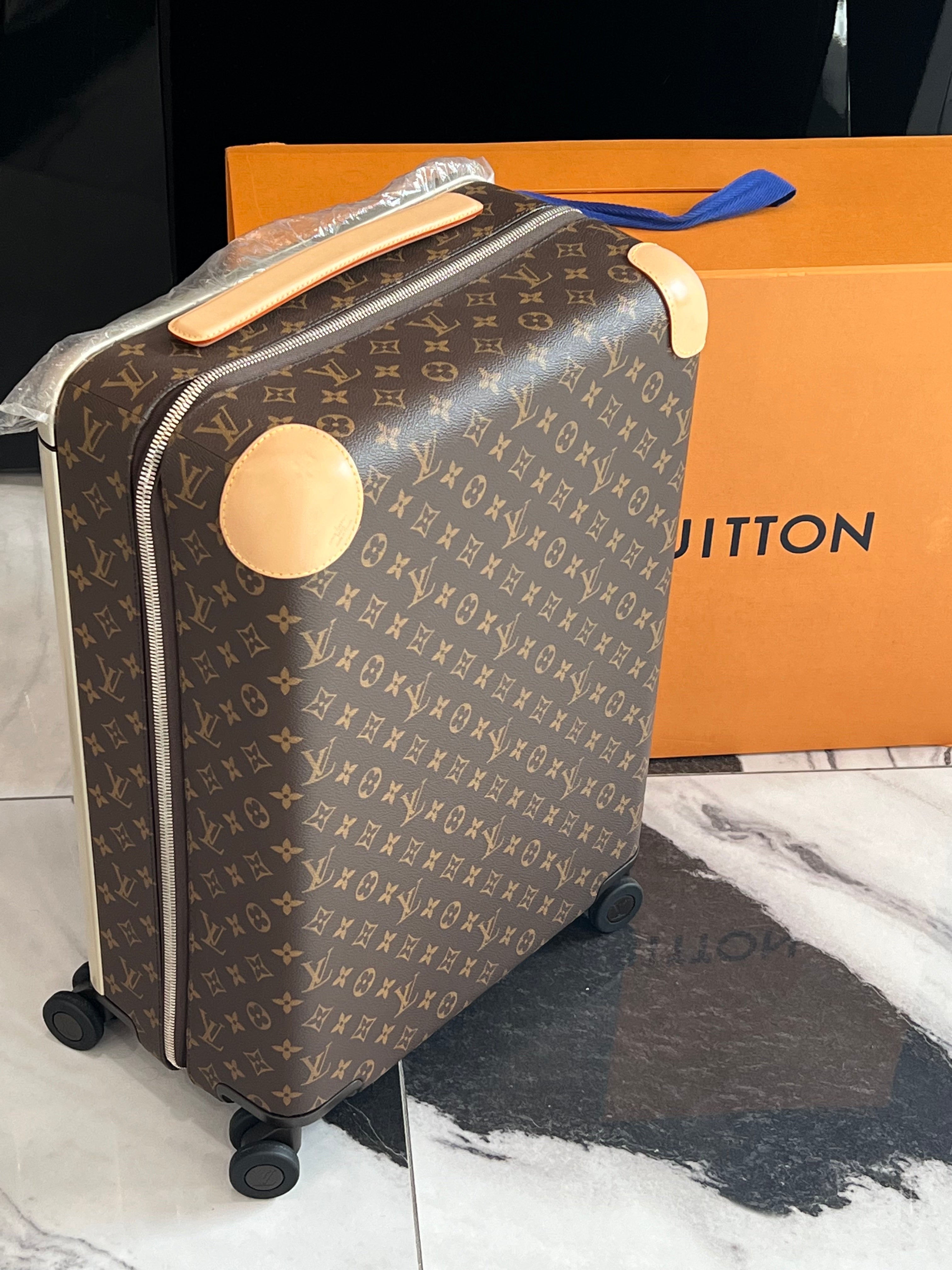 LOUIS VUITTON MONOGRAM HORIZON 55 SUITCASE