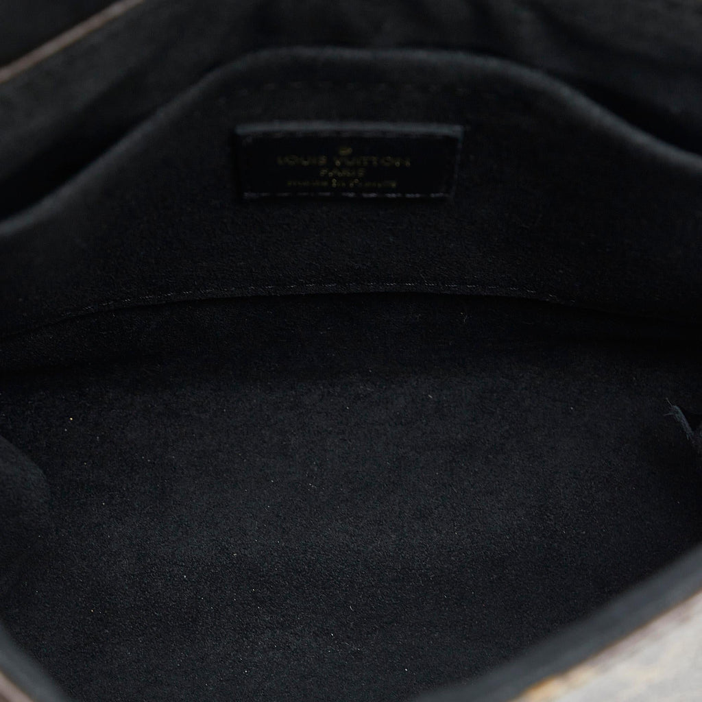 Louis Vuitton Monogram Locky