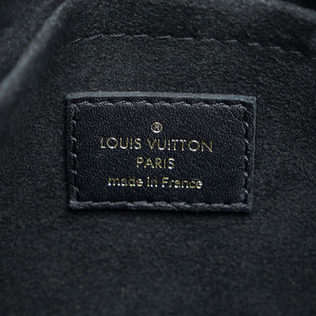 Louis Vuitton Monogram Locky