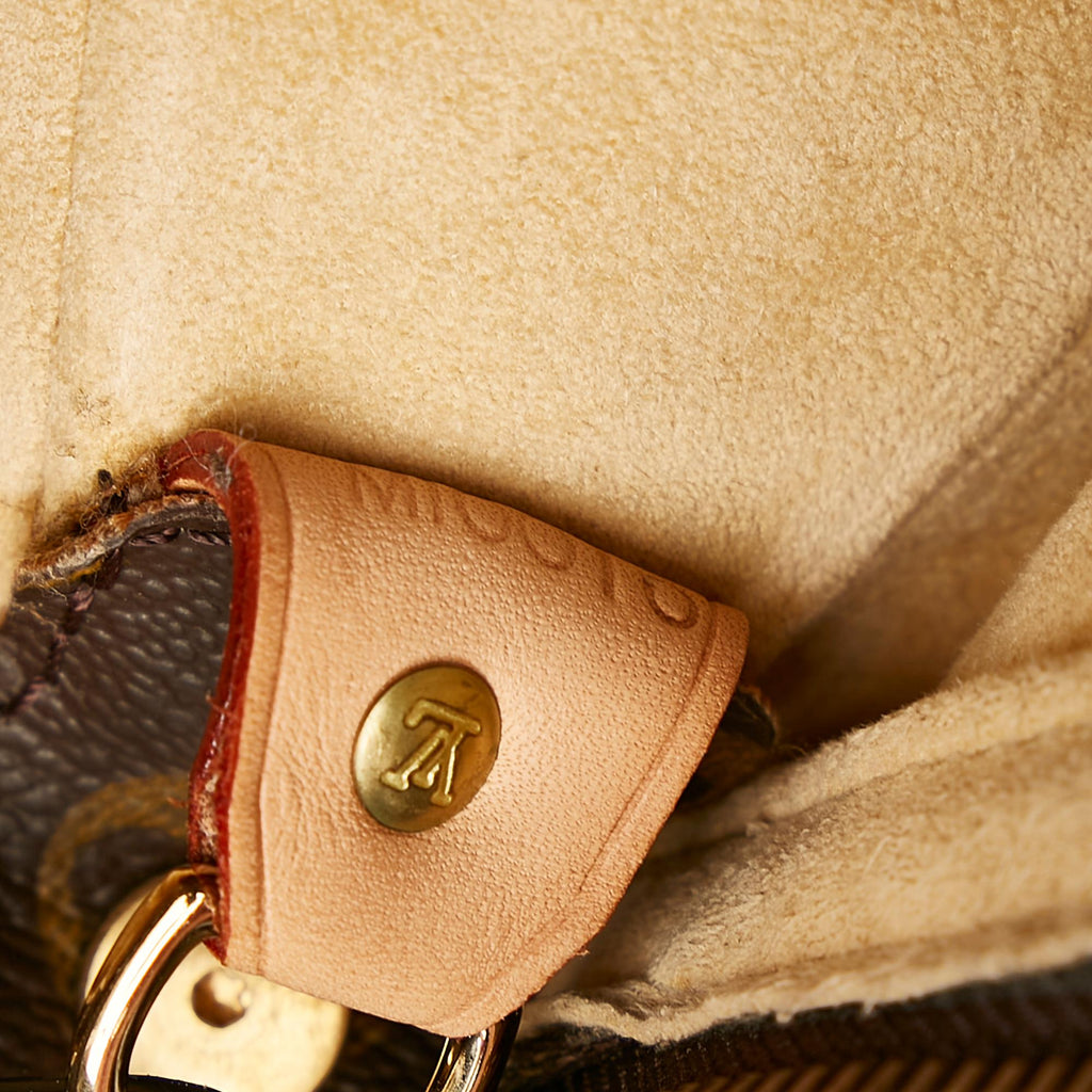 Louis Vuitton Monogram Looping GM