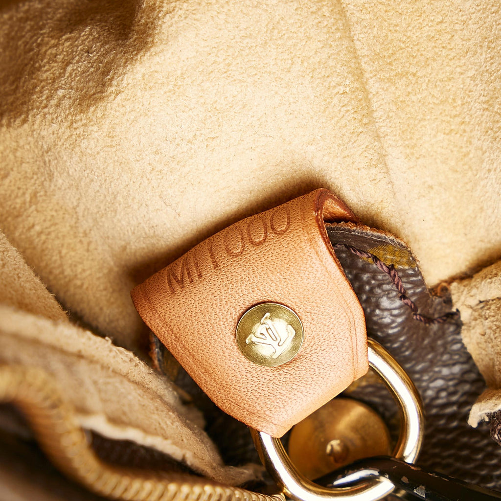 Louis Vuitton Monogram Looping GM