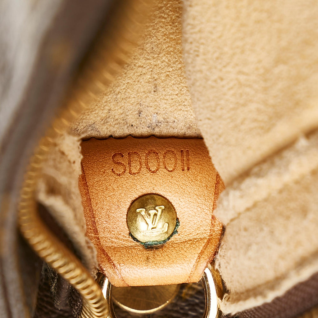 Louis Vuitton Monogram Looping GM