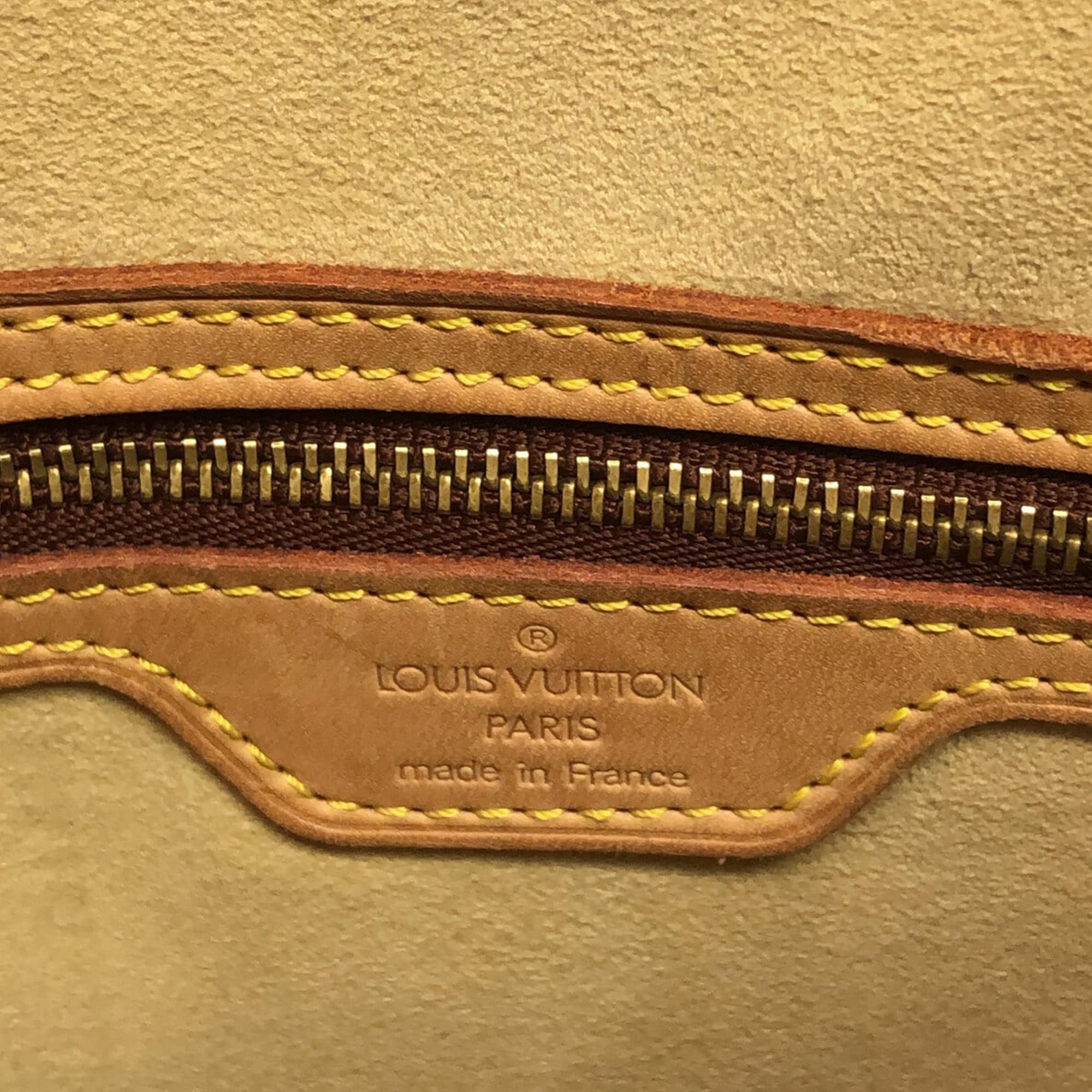 Louis Vuitton Monogram Looping GM