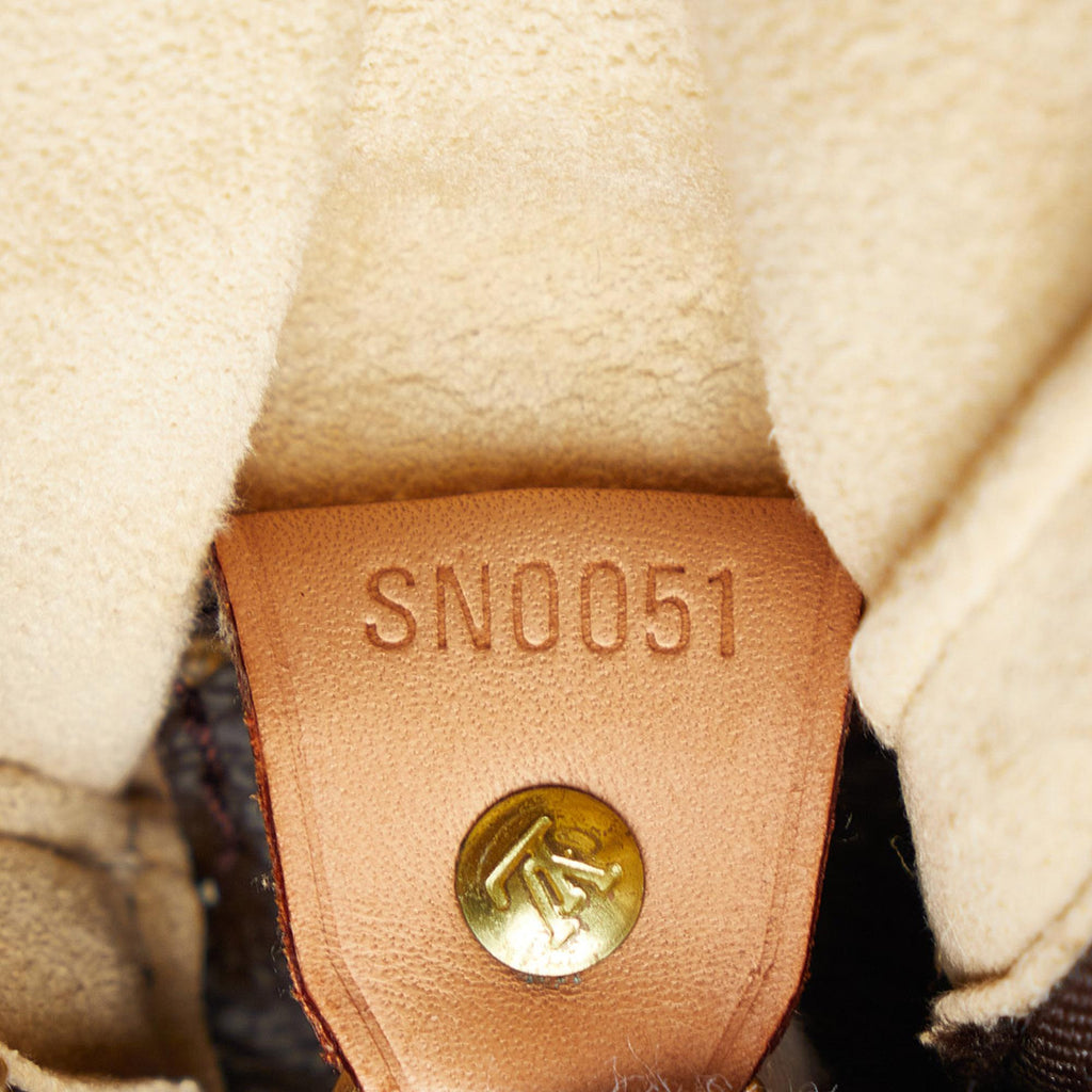Louis Vuitton Monogram Looping GM