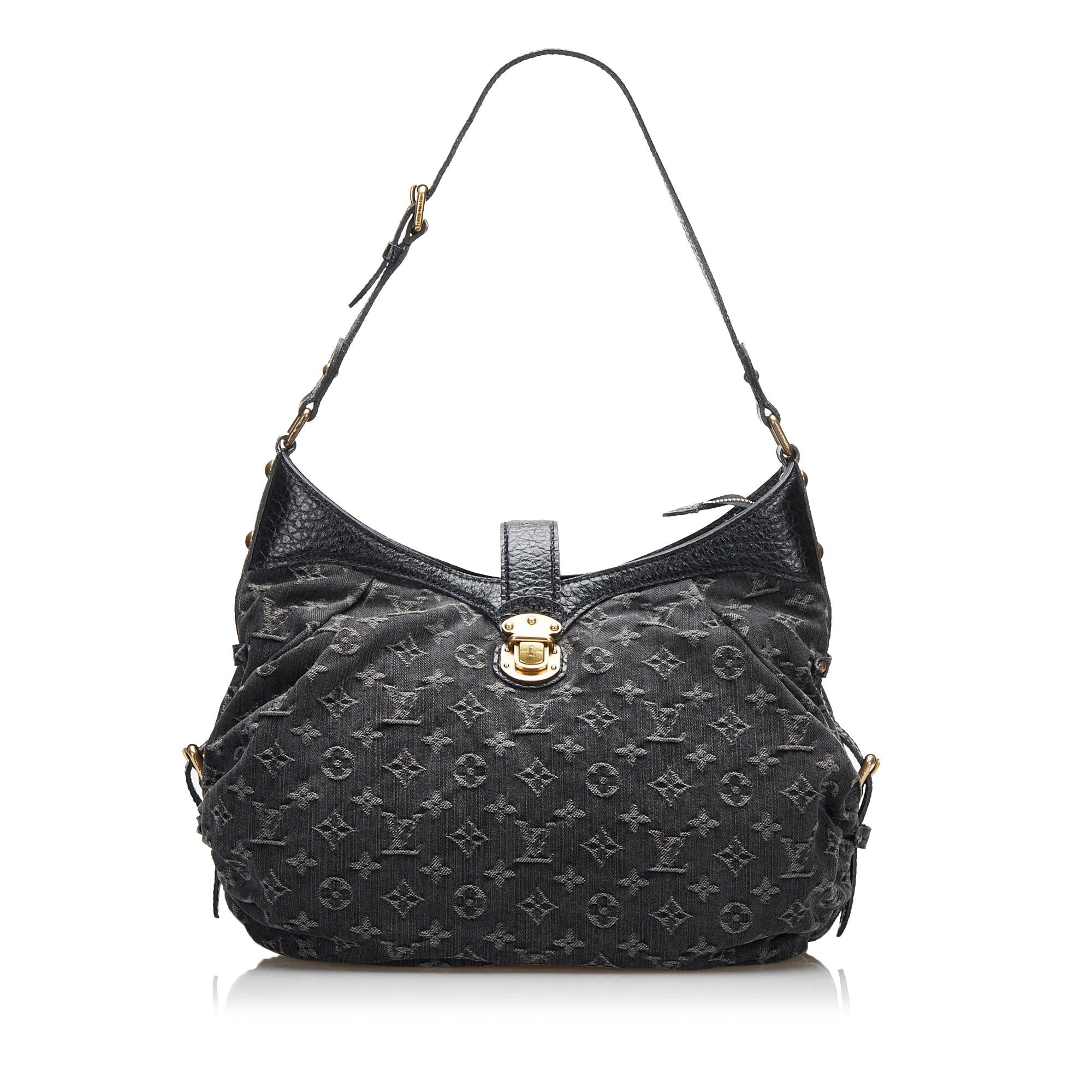 Louis Vuitton Monogram Mahina XS
