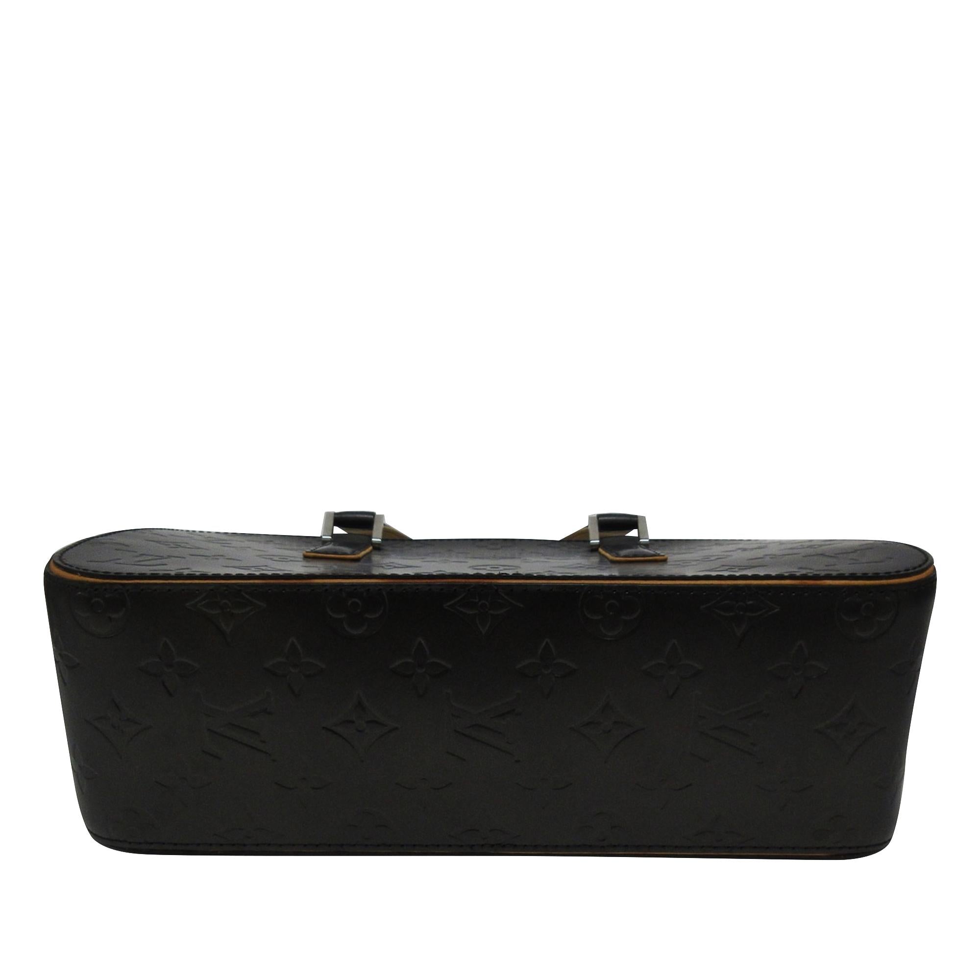 Louis Vuitton Monogram Mat Shelton
