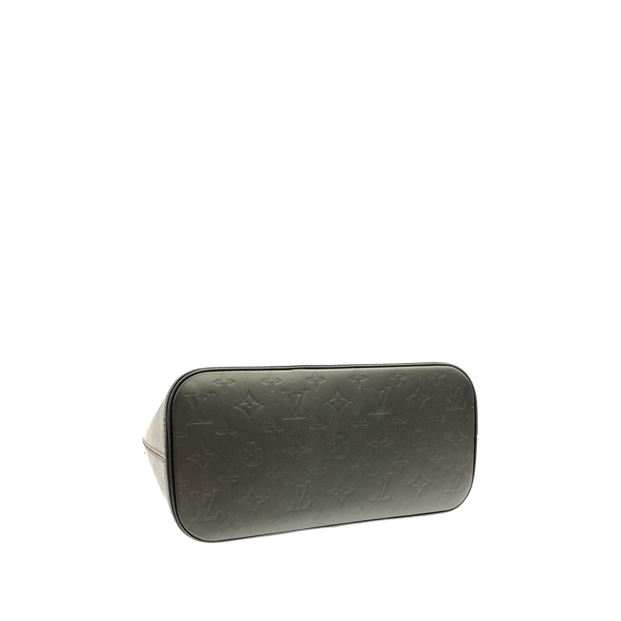 Louis Vuitton Monogram Mat Stockton (SHG-3R8TbQ)