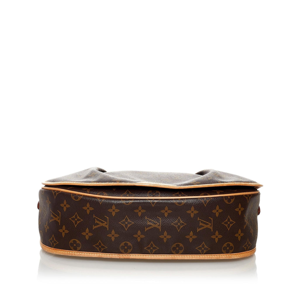 Louis Vuitton Monogram Menilmontant MM (SHG-37396)