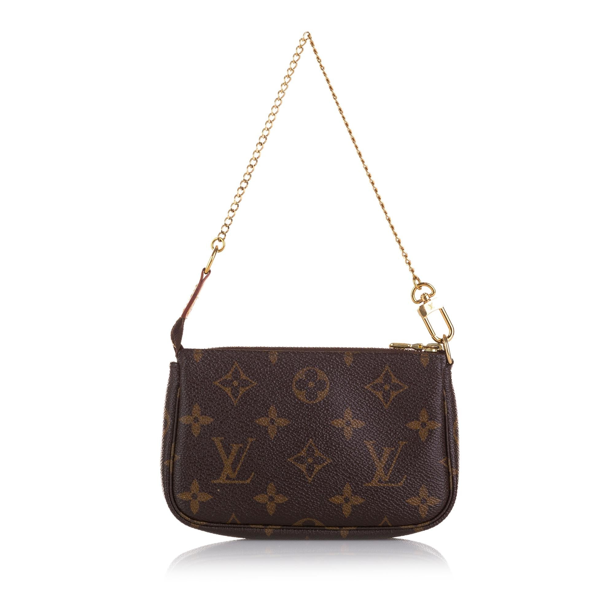 Louis Vuitton Monogram Mini Pochette Accessoires (SHG-37532)