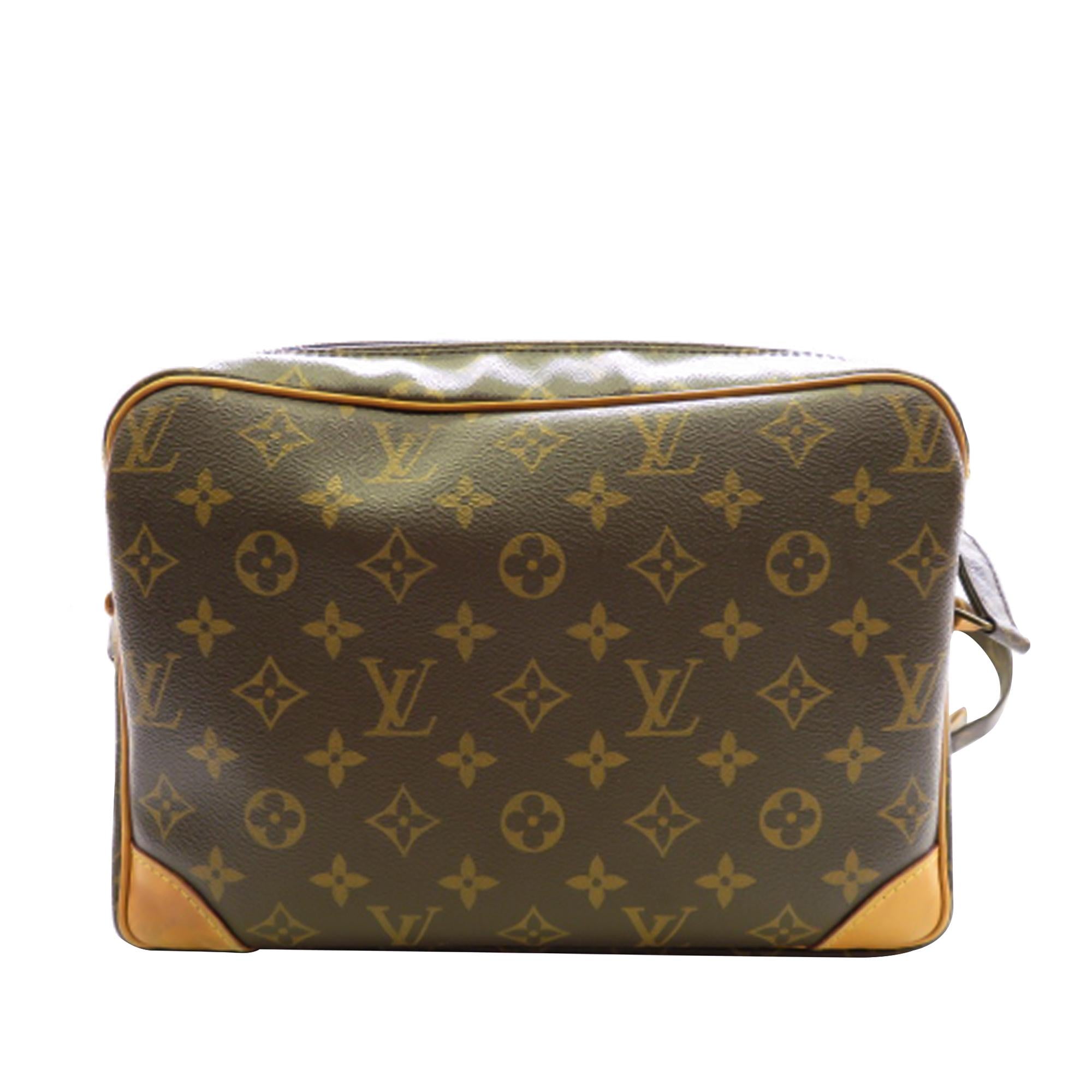 Louis Vuitton Monogram Nile (SHG-puL21k)