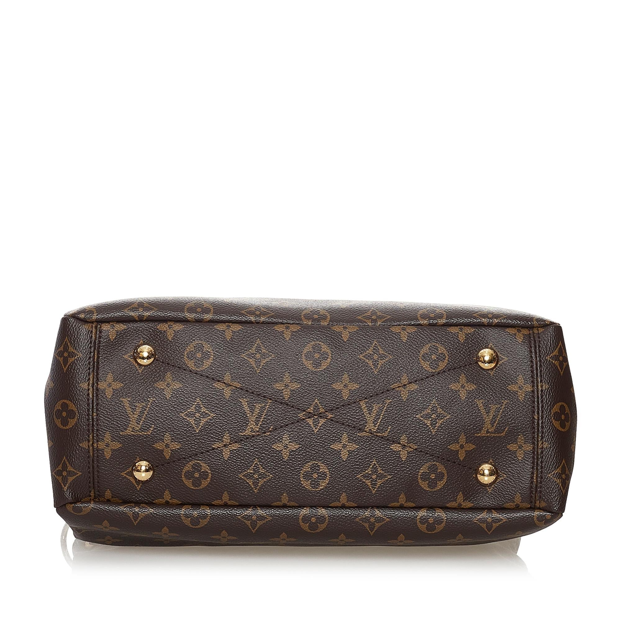 Louis Vuitton Monogram Pallas Satchel (SHG-33967)