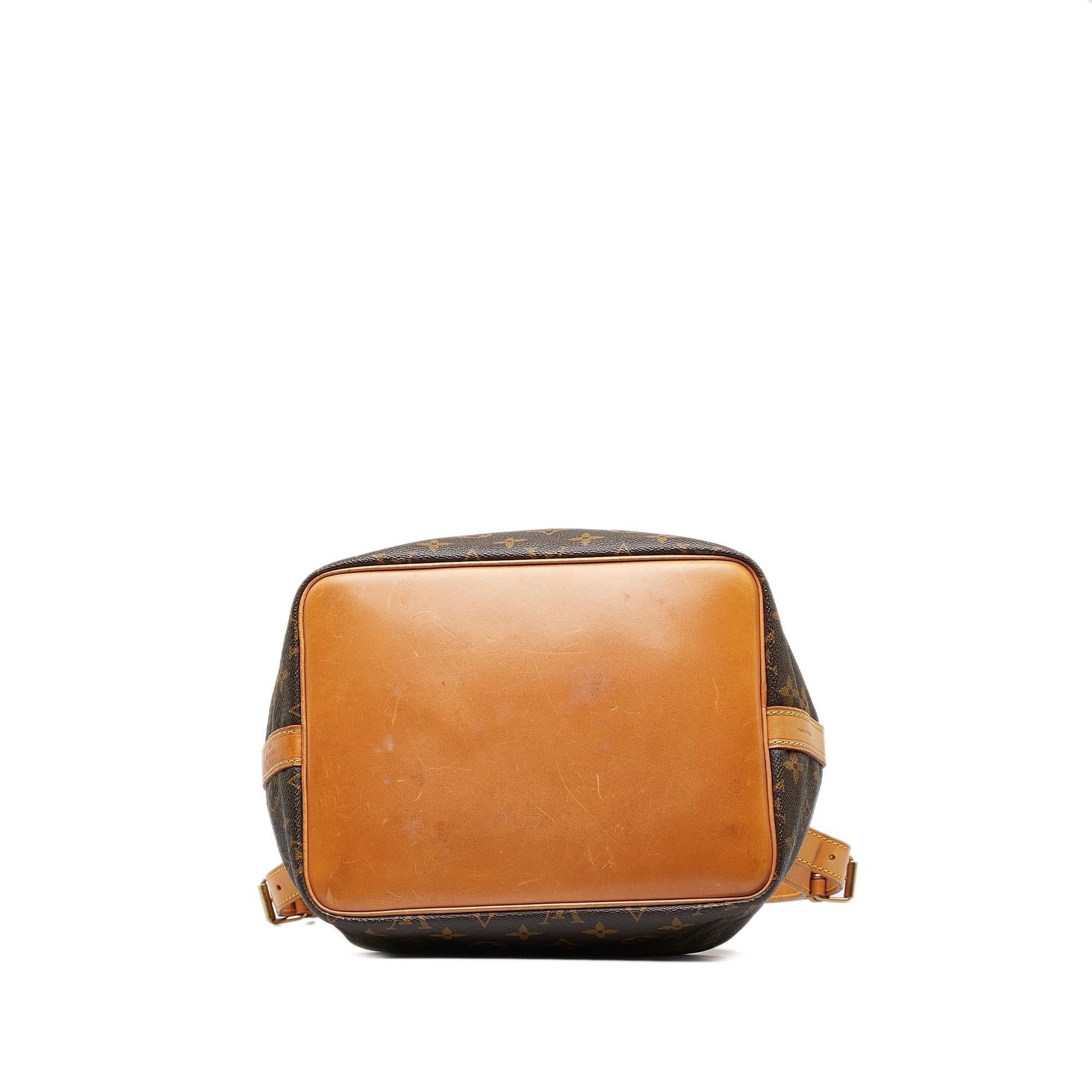 Louis Vuitton Monogram Petit Noe (SHG-CZMCjw)