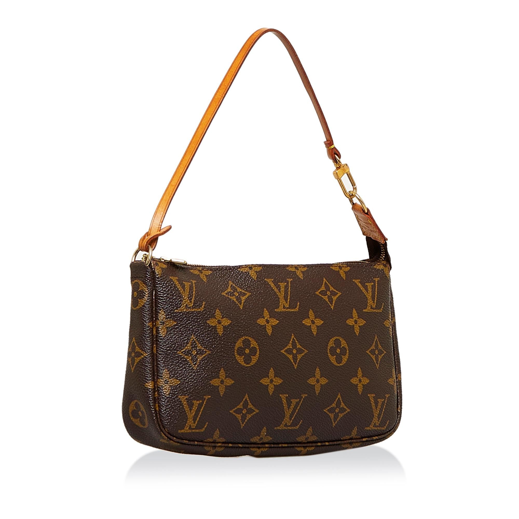 Louis Vuitton Monogram Pochette Accessoires (SHG-g19uxl)