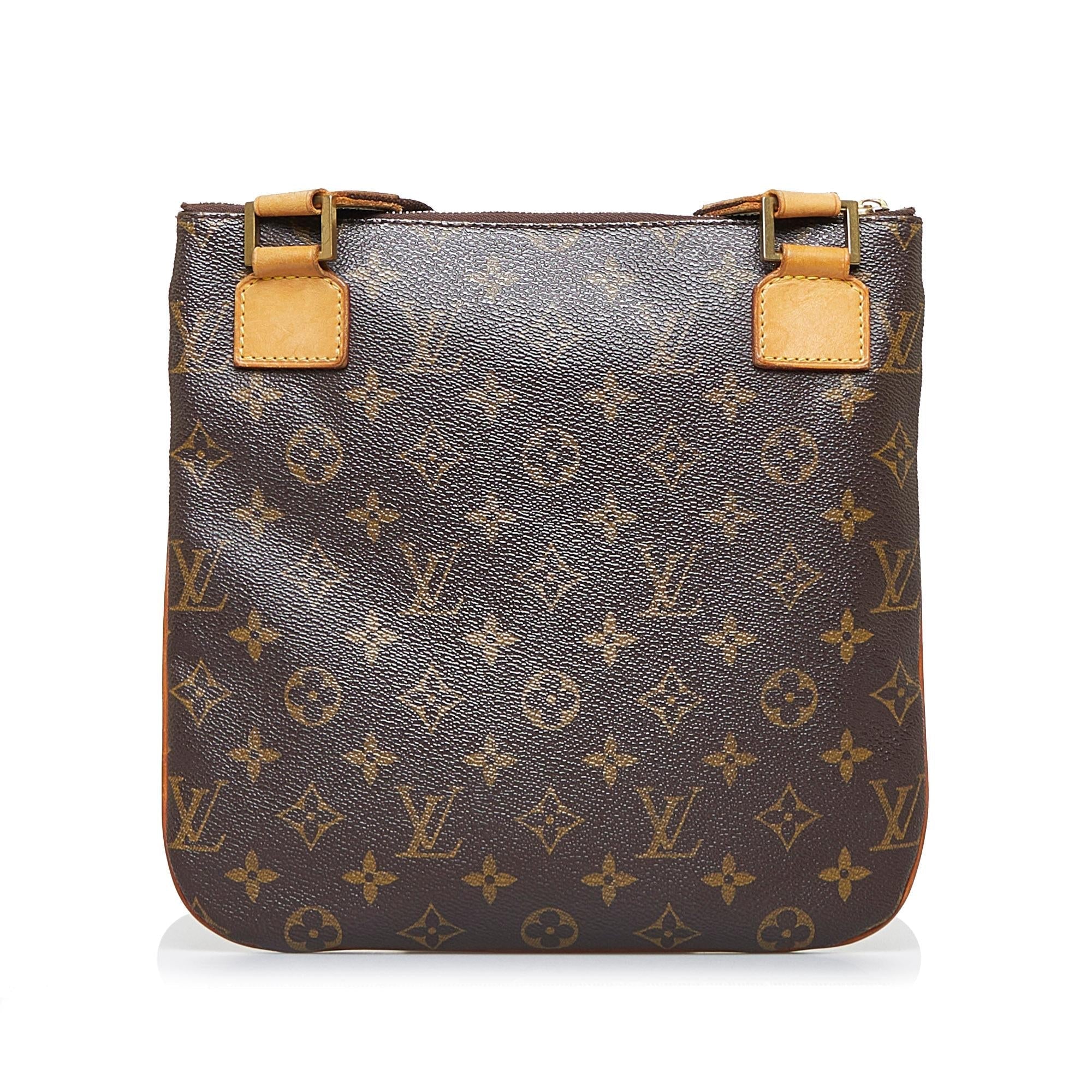 Louis Vuitton Monogram Pochette Bosphore (SHG-Vf9zpV)