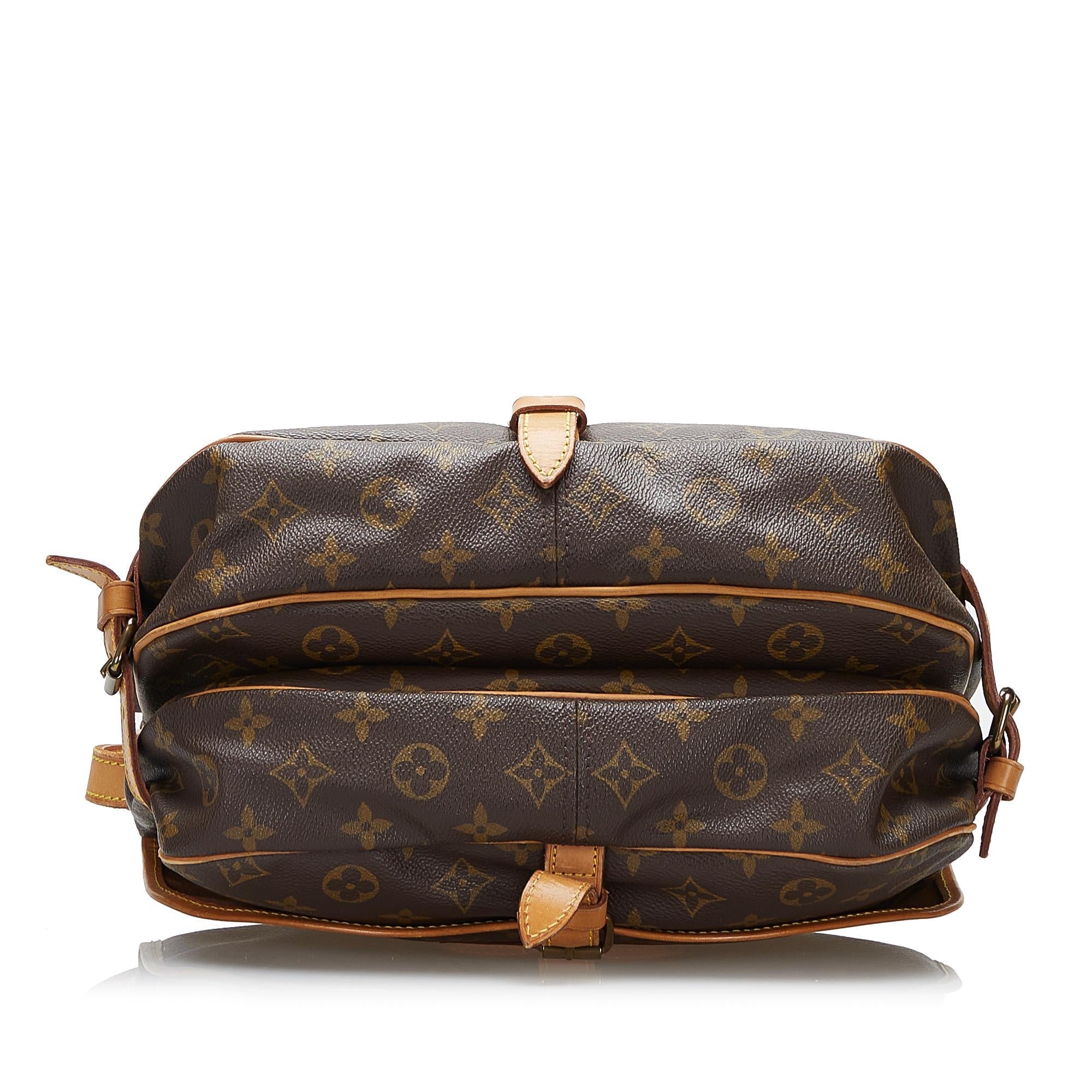 Louis Vuitton Monogram Saumur 30 (SHG-36942)