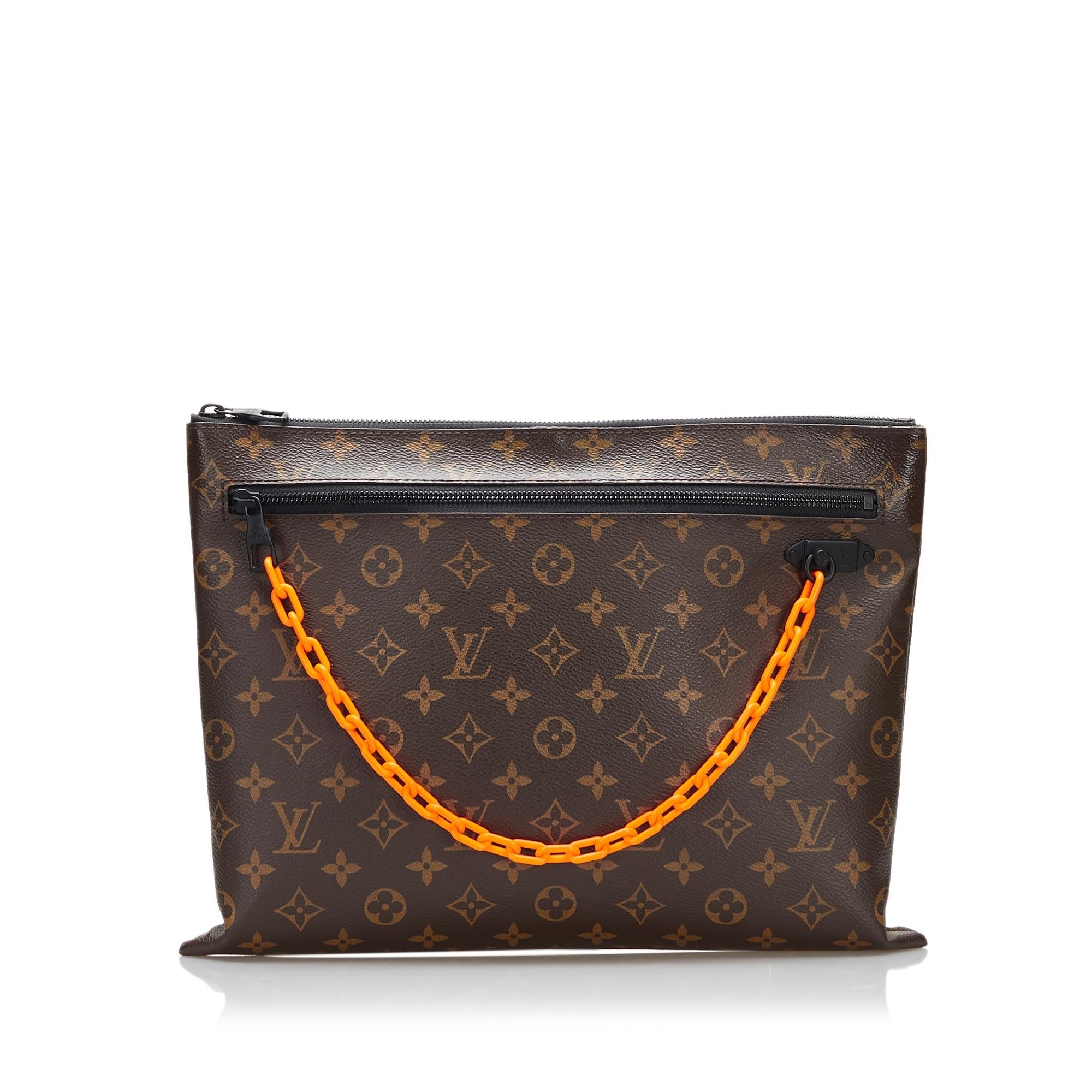 Louis Vuitton Monogram Solar Ray A4 Pochette (SHG-EXv5ni)