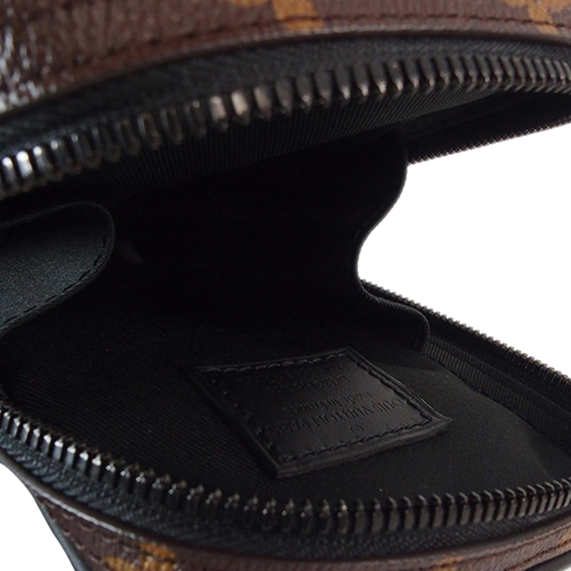 Louis Vuitton Monogram Solar Ray Utility Side Bag (SHG-cZ7QHe)