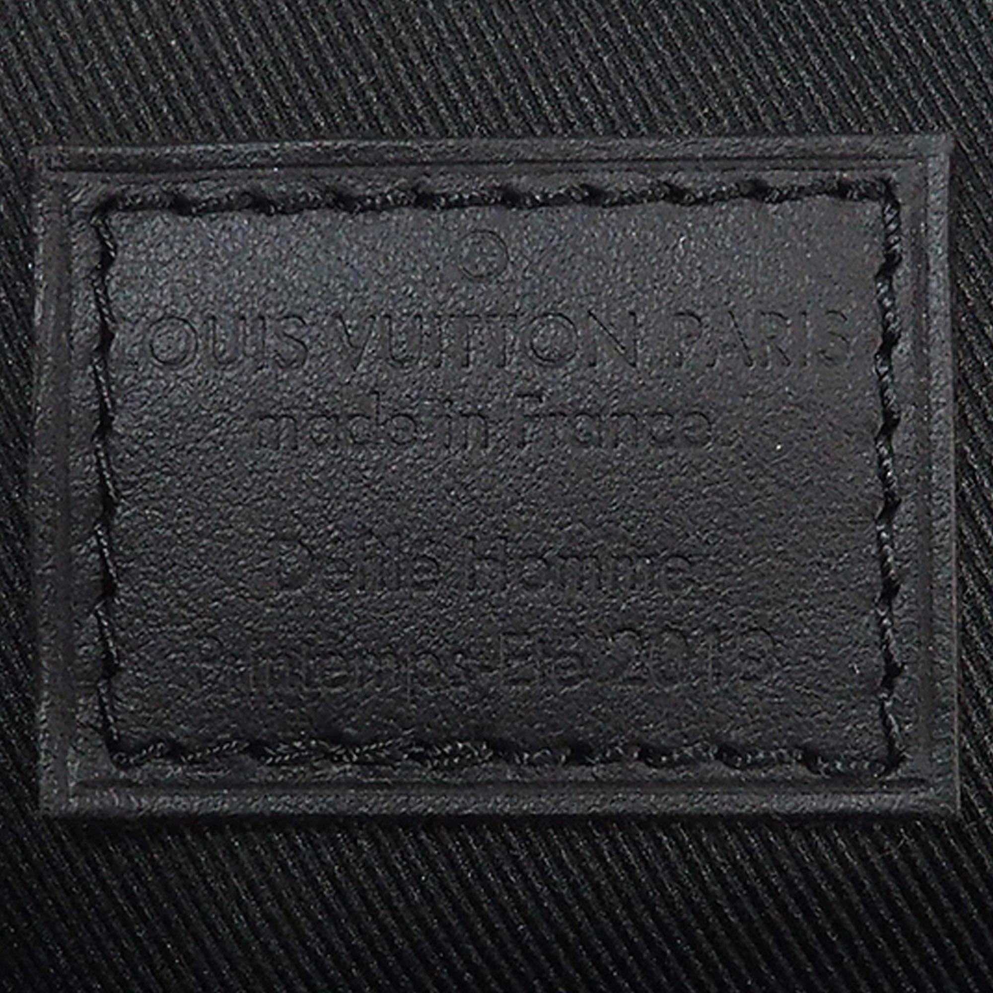 Louis Vuitton Monogram Solar Ray Utility Side Bag (SHG-cZ7QHe)