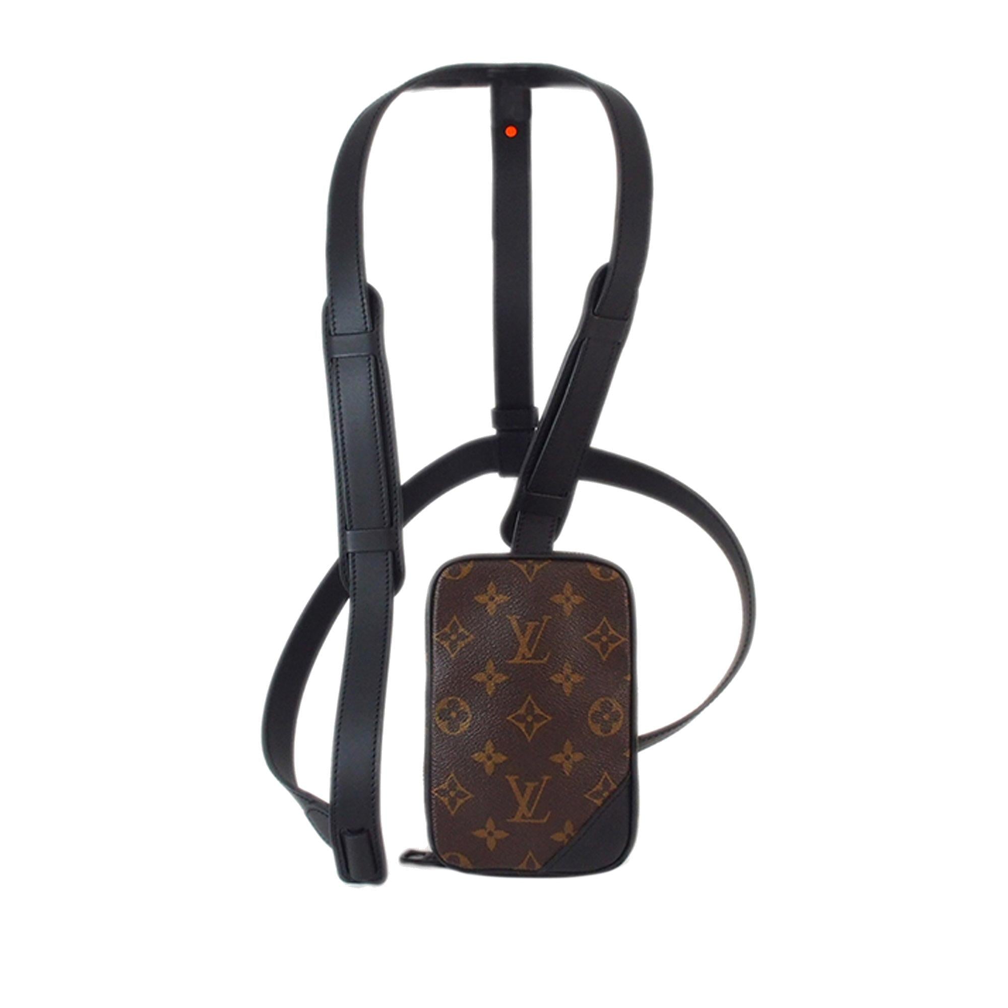 Louis Vuitton Monogram Solar Ray Utility Side Bag (SHG-cZ7QHe)