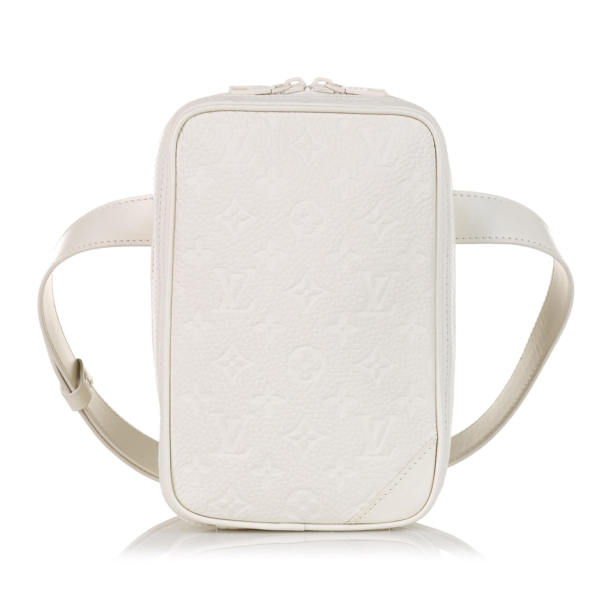 Louis Vuitton Monogram Taurillon Utility Side Belt Bag (SHG-0fvhtN)