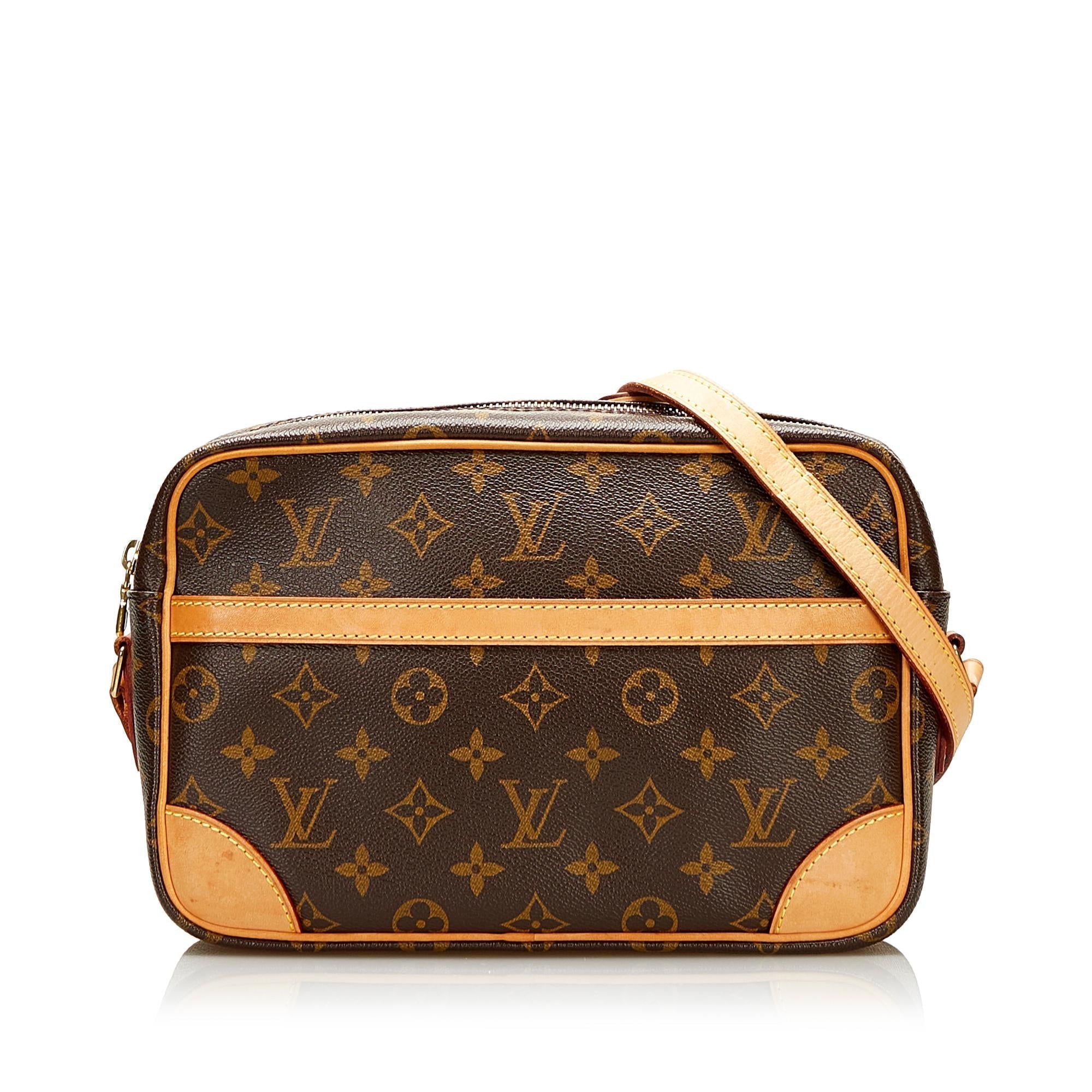 Louis Vuitton Monogram Trocadero 27 (SHG-35672)