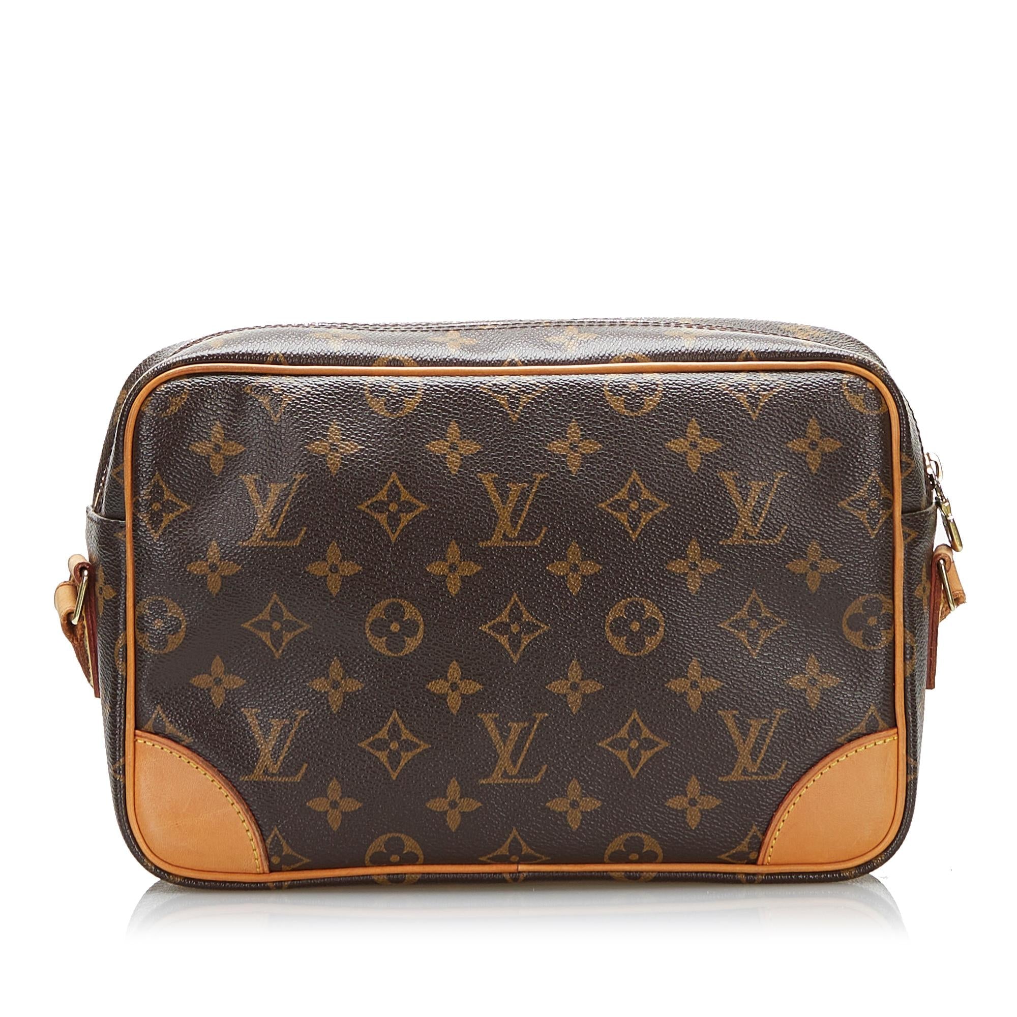 Louis Vuitton Monogram Trocadero 27 (SHG-37951)
