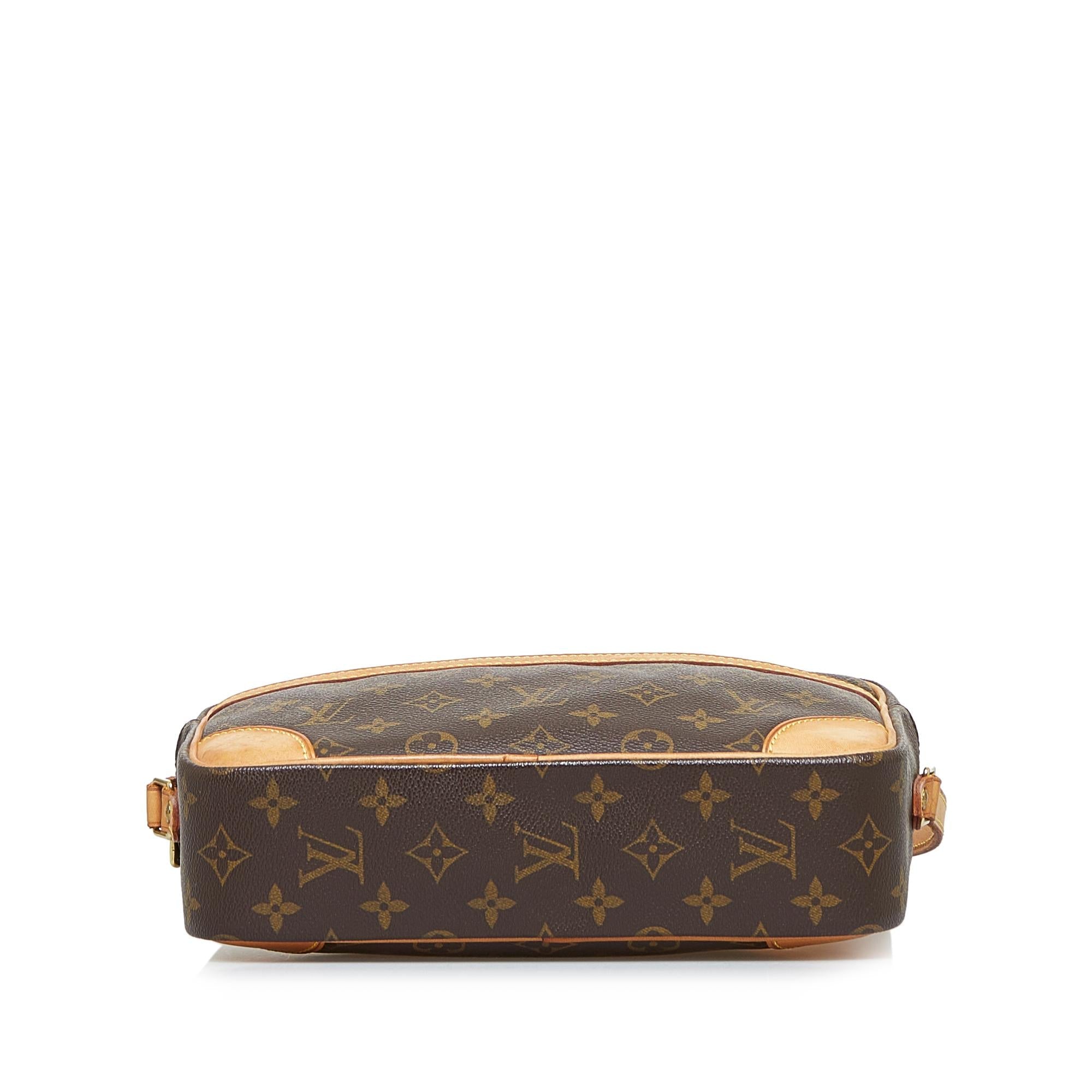 Louis Vuitton Monogram Trocadero 27 (SHG-OuylxN)