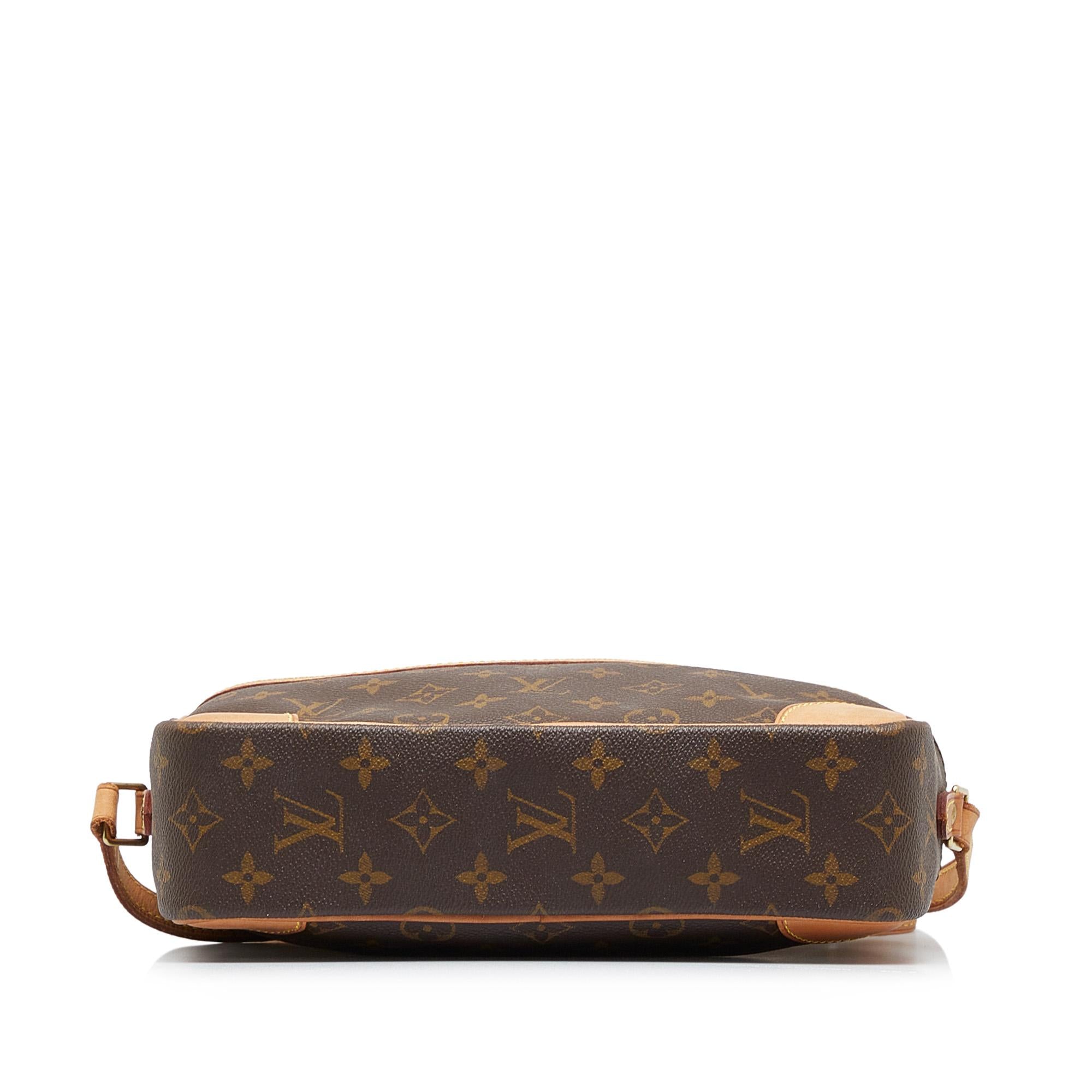 Louis Vuitton Monogram Trocadero 27 (SHG-kJwIEA)