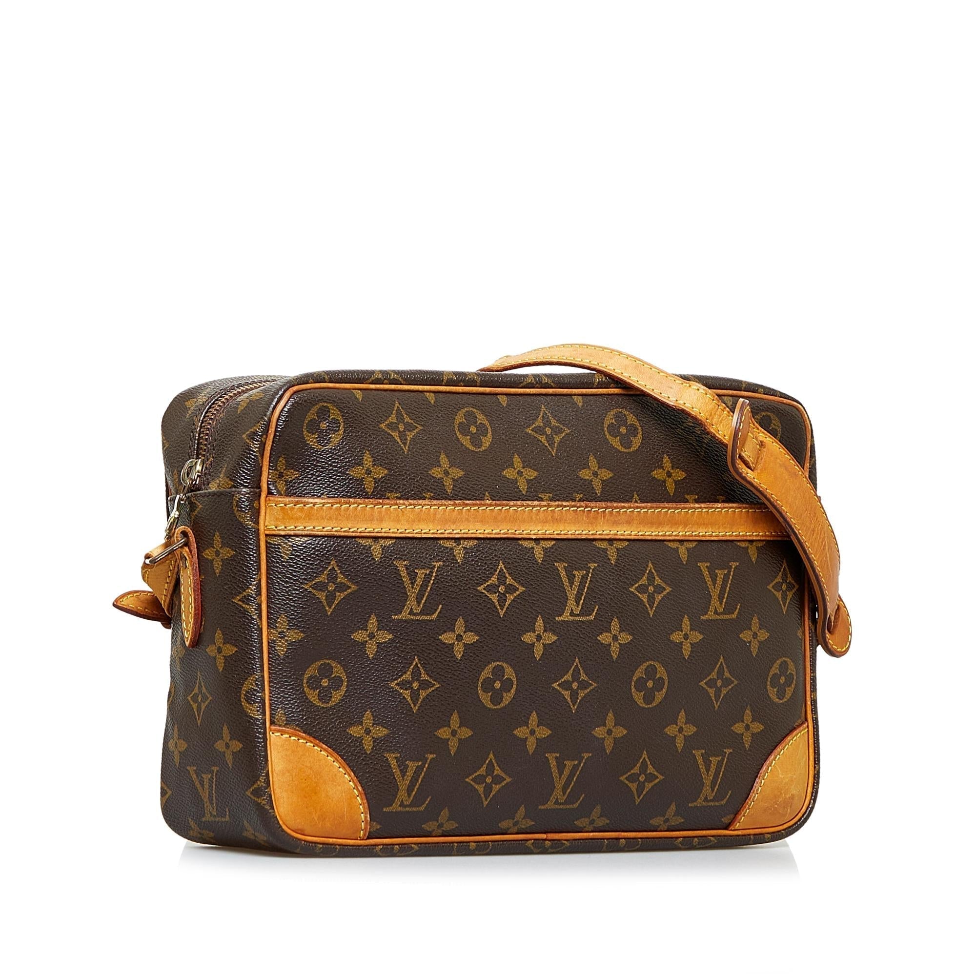 Louis Vuitton Monogram Trocadero 30 (SHG-N5X511)