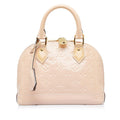 Louis Vuitton Monogram Vernis Alma BB (SHG-EaY81w)